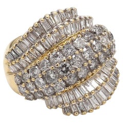 Nachlass Vintage 14 Karat Gold Runde Baguette Diamant Jahrestag Cocktail-Ring