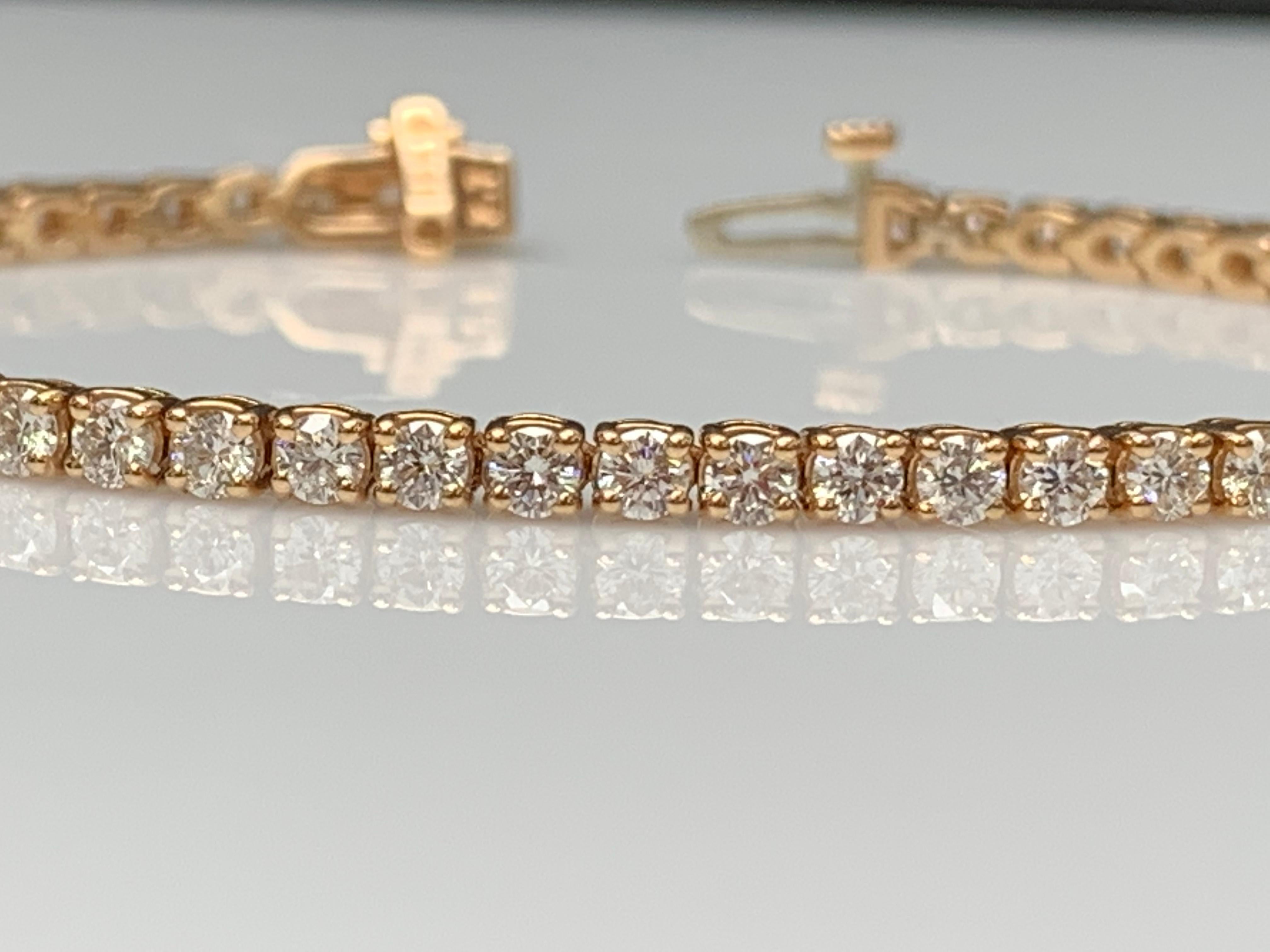 4.01 Carat Brilliant Cut Round Diamond Tennis Bracelet in 14K Rose Gold For Sale 3