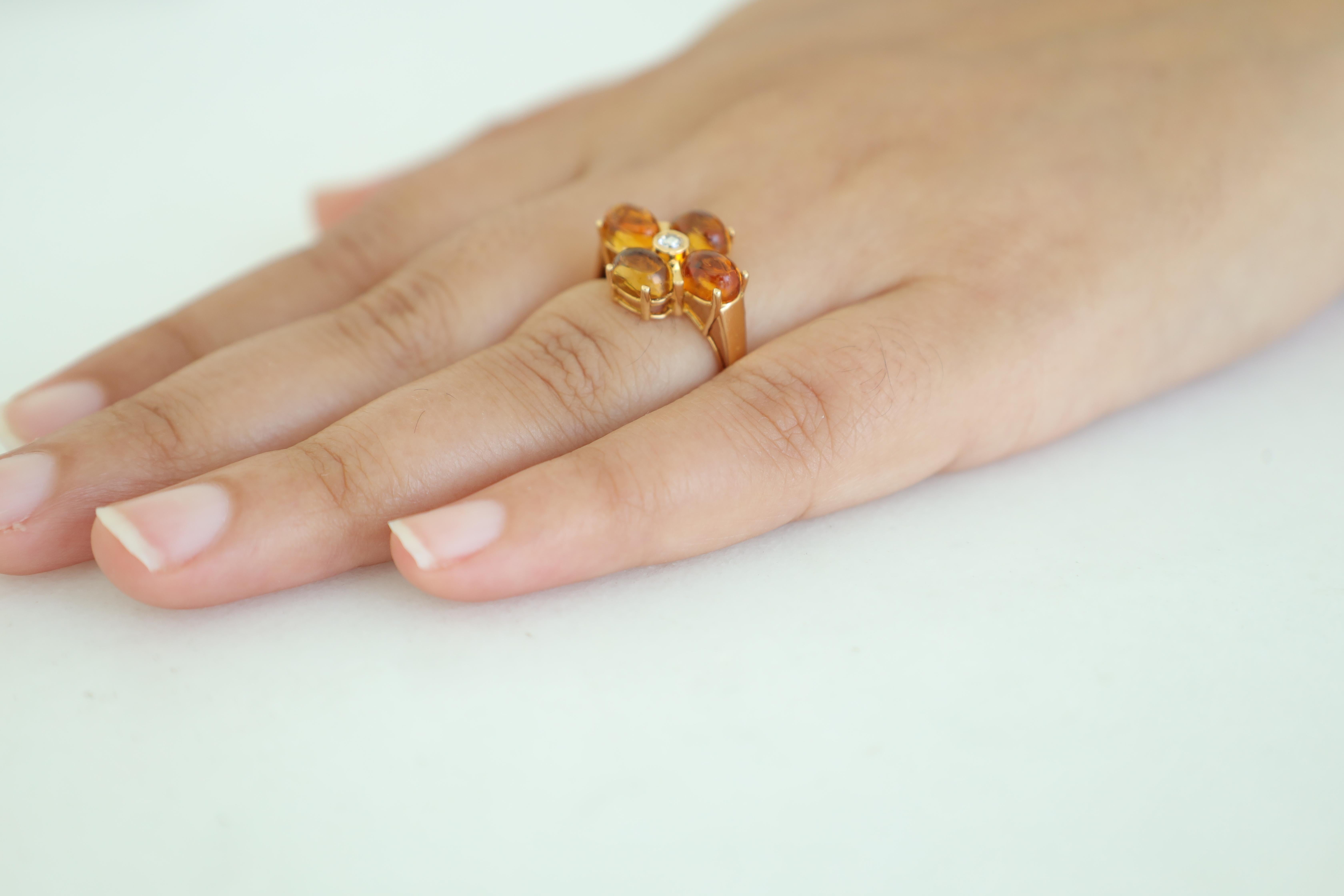 4,01 Karat klar Citrin & Diamant-Ring in 18k Gold  (Cabochon) im Angebot