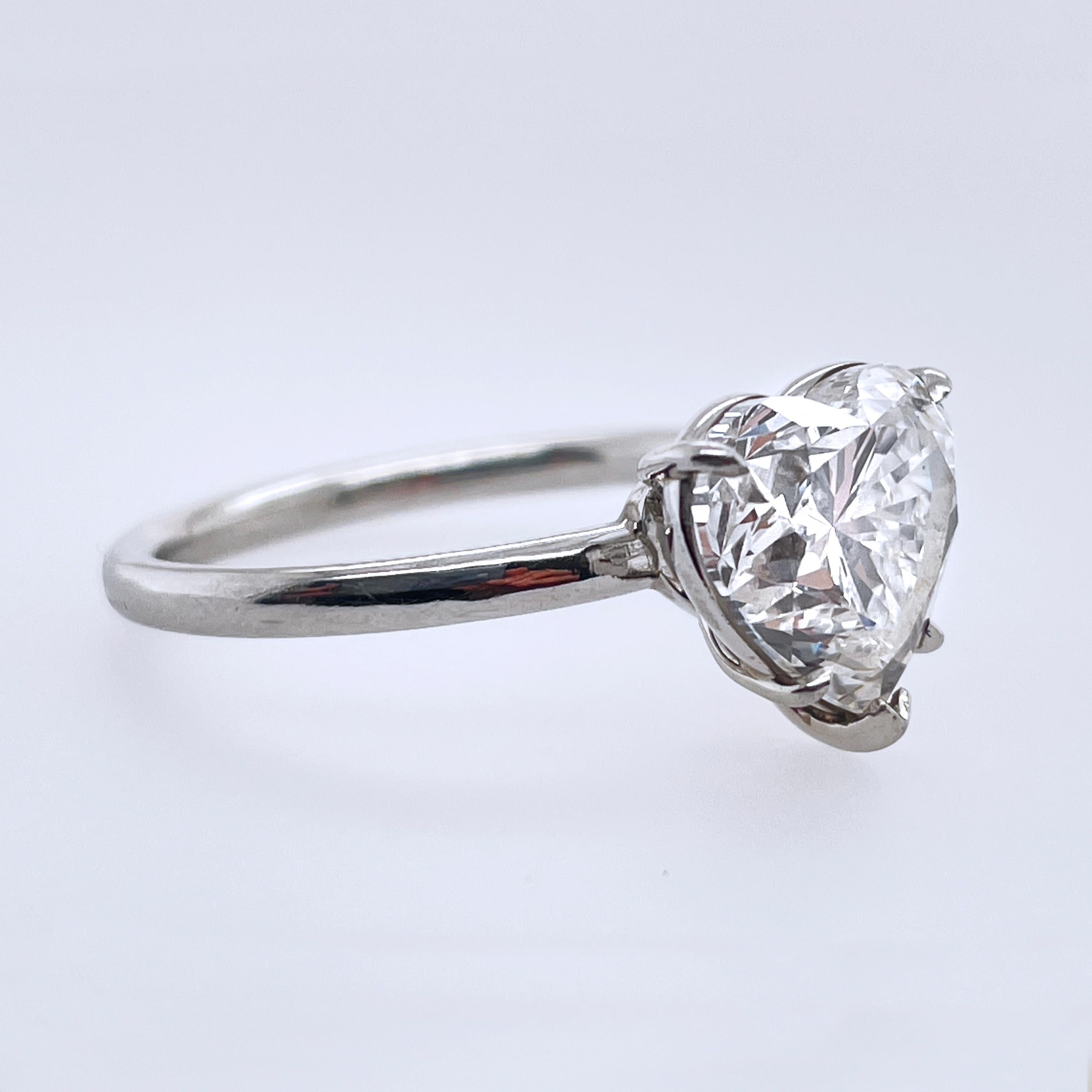 4,01 Karat herzförmiger Diamantring, GIA zertifiziert (Herzschliff) im Angebot