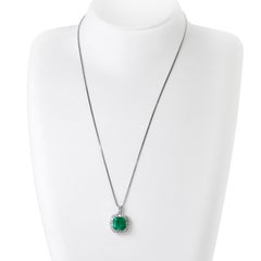 4.01 Carat Natural Vivid-Green Emerald and Diamond Pendant Made in Platinum