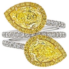 4.01 Carat Pear Diamond Ring Fancy Yellow 14K Gold Rare Fancy-Color Splendour