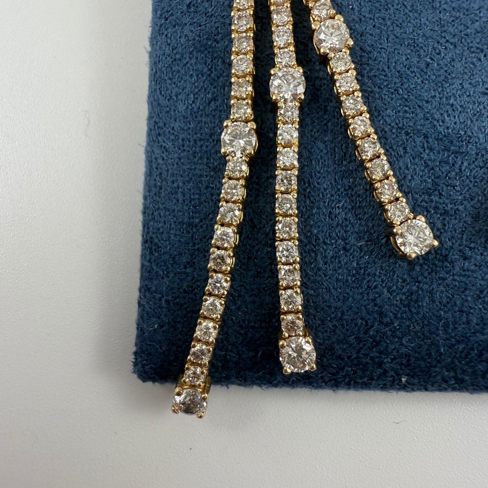 Orecchini a Stazione con Diamante a Tre File da 4,01 Carati in Oro Bianco 14K in vendita 8