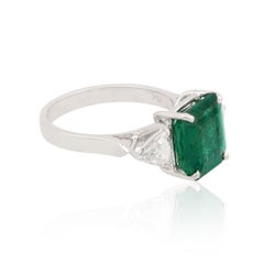 4.01 Carat Zambian Emerald Cocktail Ring 0.80 Carat Pear Diamond 18k White Gold