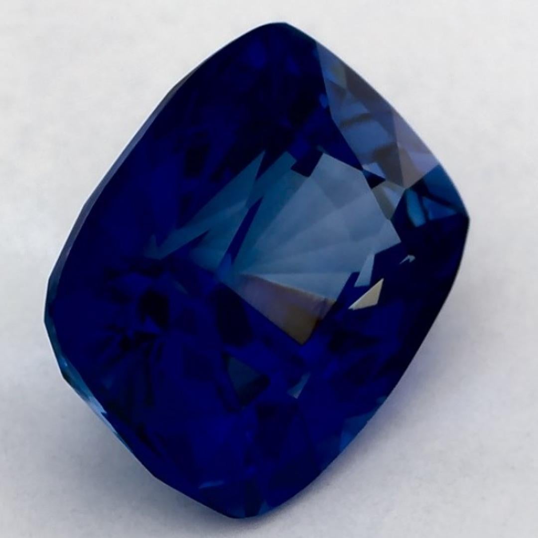 Taille coussin 4.01 Ct Blue Sapphire Cushion Loose Gemstone (pierre précieuse en vrac) en vente