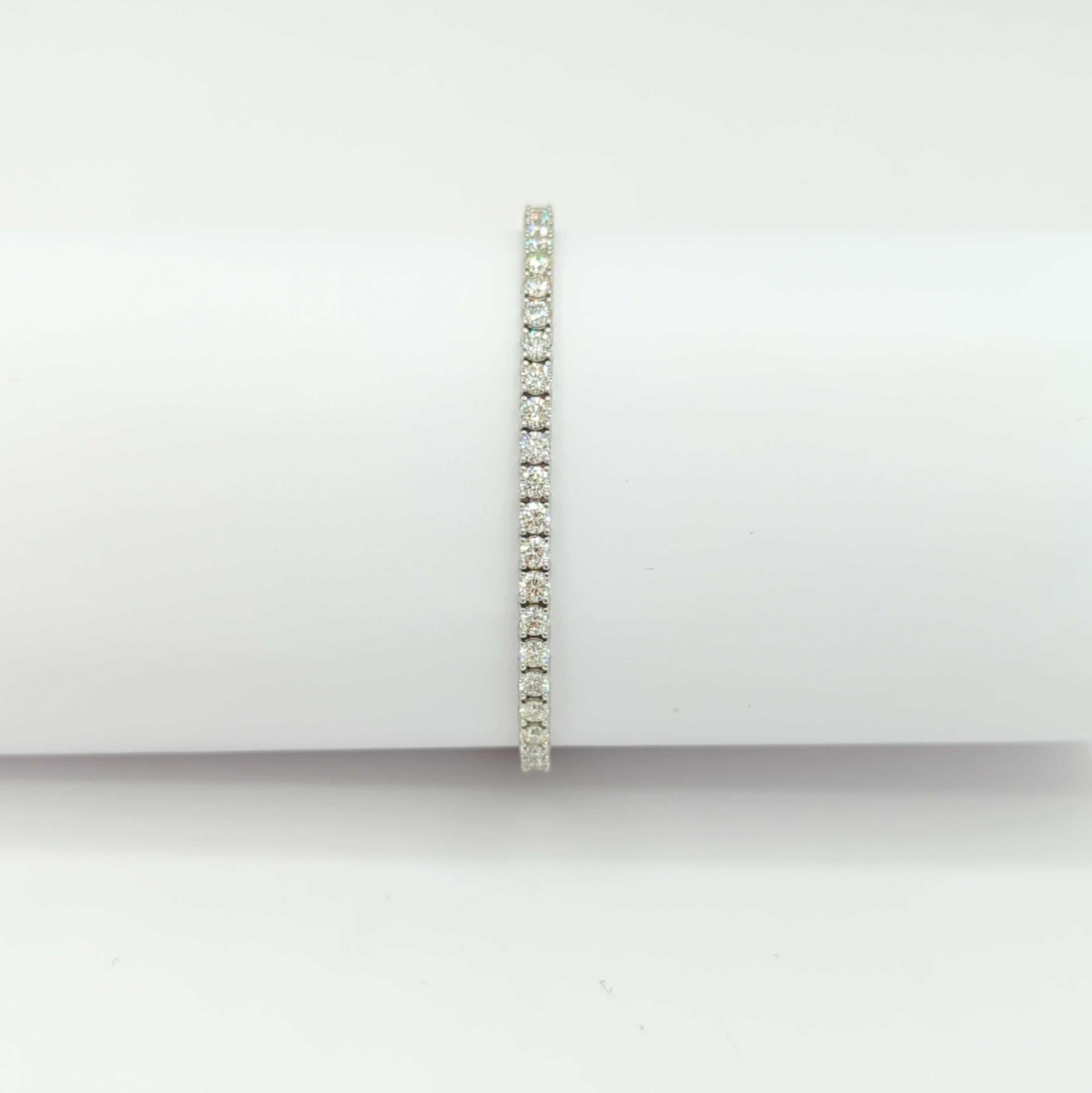 4,01 ct. Bracelet tennis rond en or blanc 14 carats avec diamants blancs Neuf - En vente à Los Angeles, CA