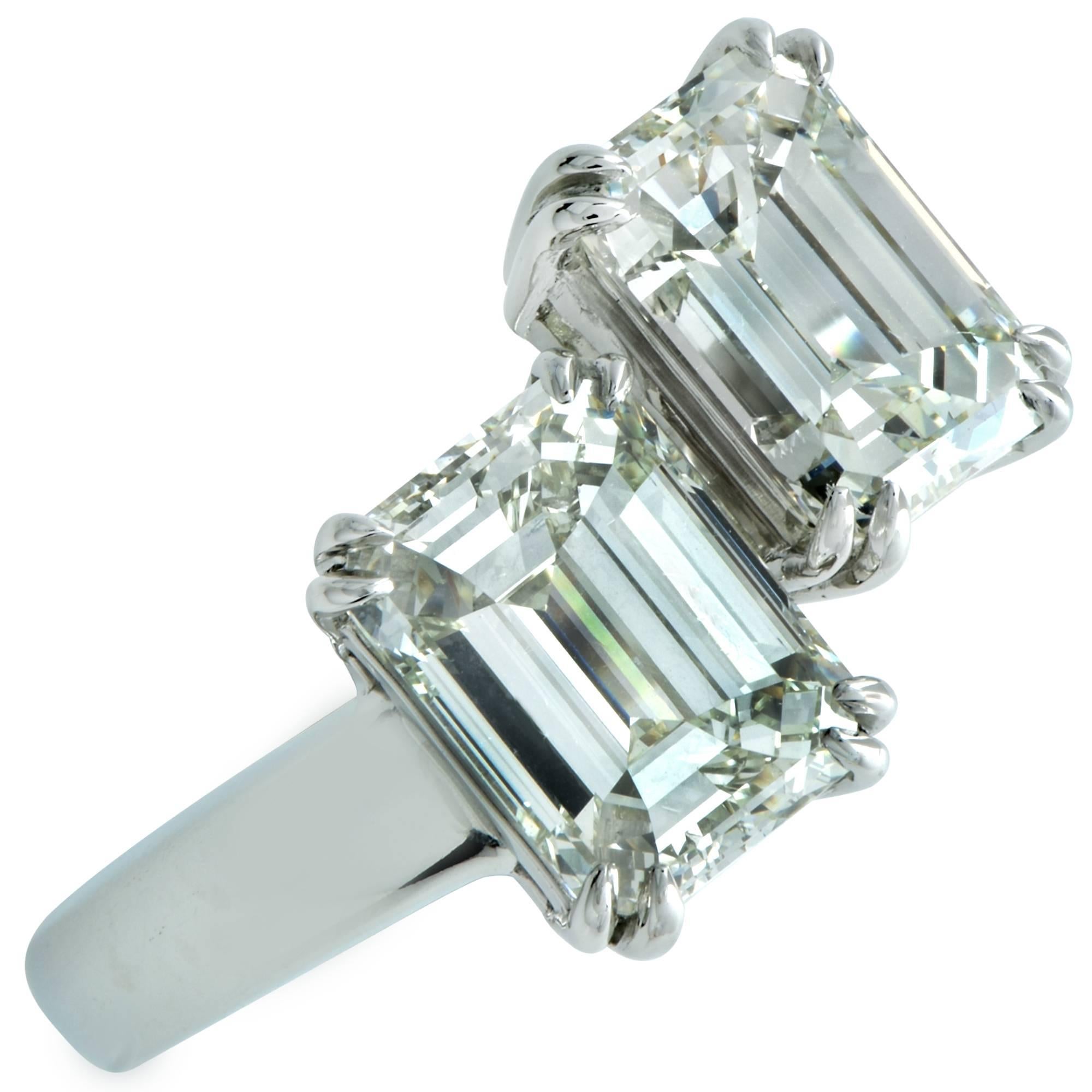 Vivid Diamonds 4.02 Carat Emerald Cut Diamond Platinum Bypass Ring In New Condition In Miami, FL