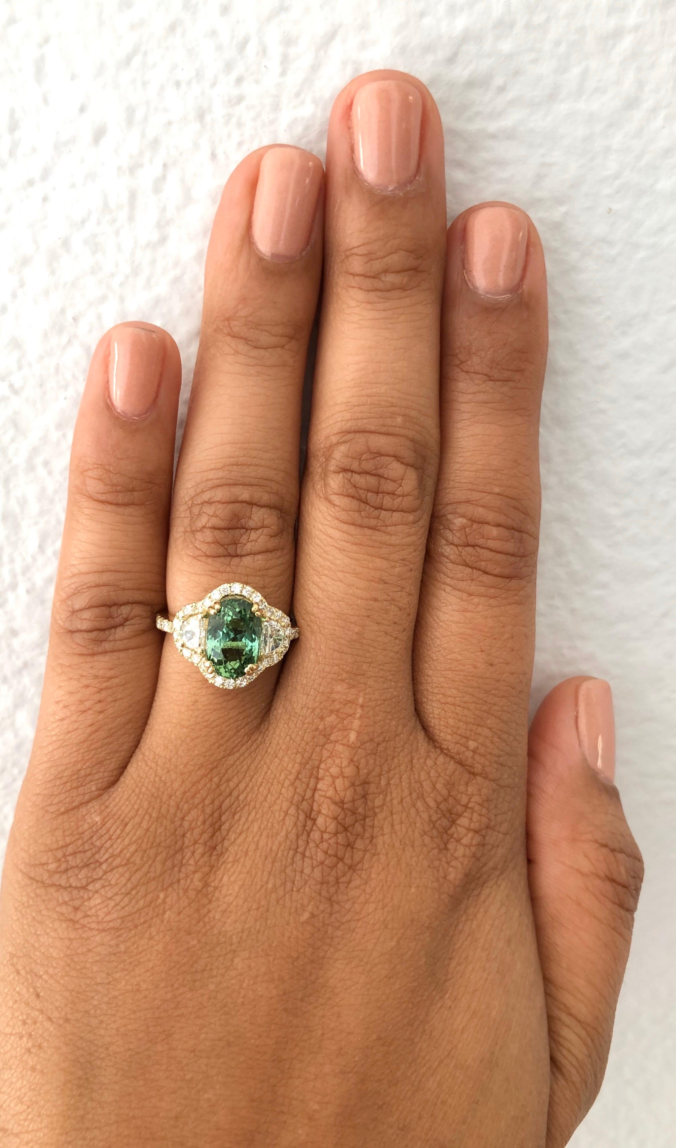 4.02 Carat Green Tourmaline Diamond 18 Karat Yellow Gold Engagement Ring In New Condition In Los Angeles, CA