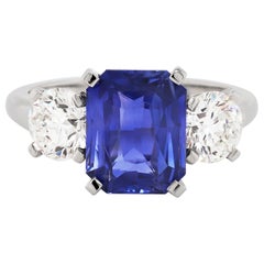 4.02 Carat Natural Unheated Sapphire and Diamond Three-Stone Platinum Ring