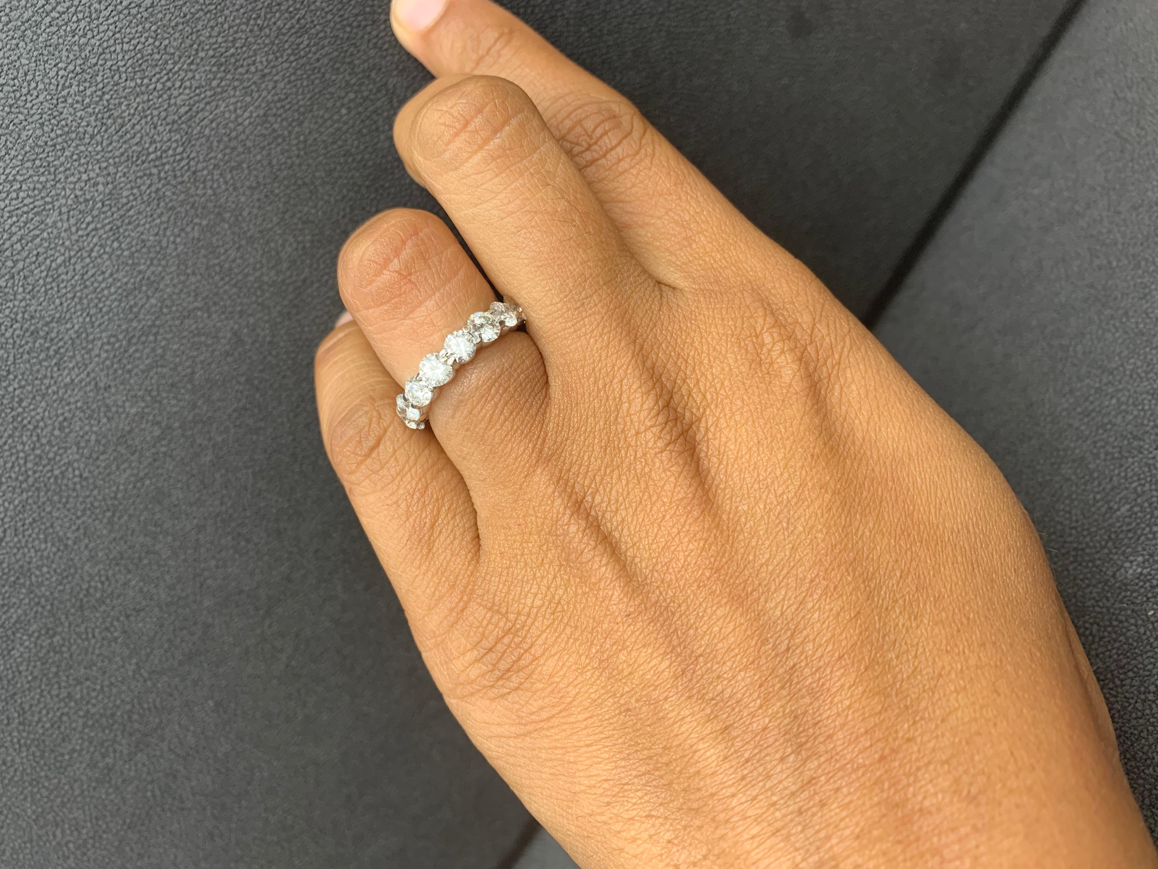 4.02 Carat Round Wedding Band in 14K White Gold For Sale 4