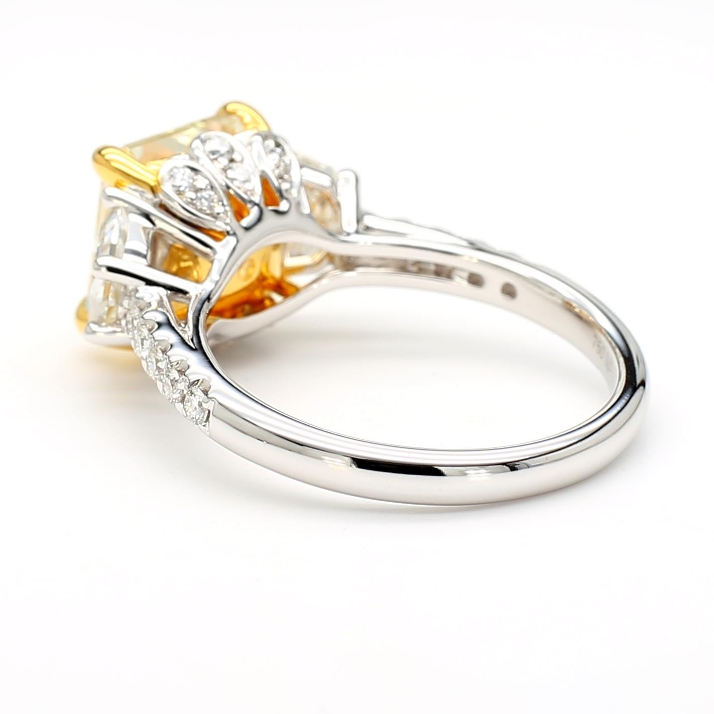 4.02 Carat Yellow Diamond Square Radiant Cut *Three Stone Ring* VS1 18k Gold For Sale 2