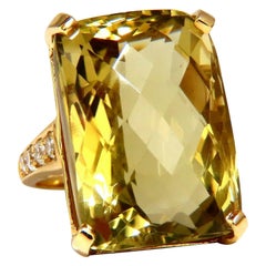 40.20 Carat Natural Chardonnay Yellow Green Spodumene Diamonds Ring 14 Karat
