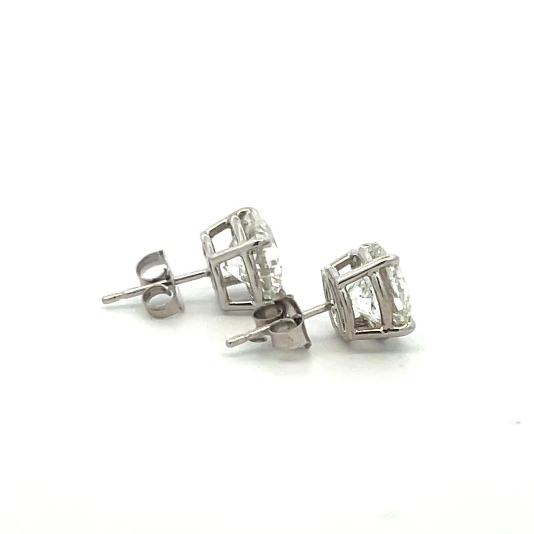 Orecchini con diamante tondo brillante 4,02ct I-I2/I1 in oro bianco 14K con GIA in vendita 5