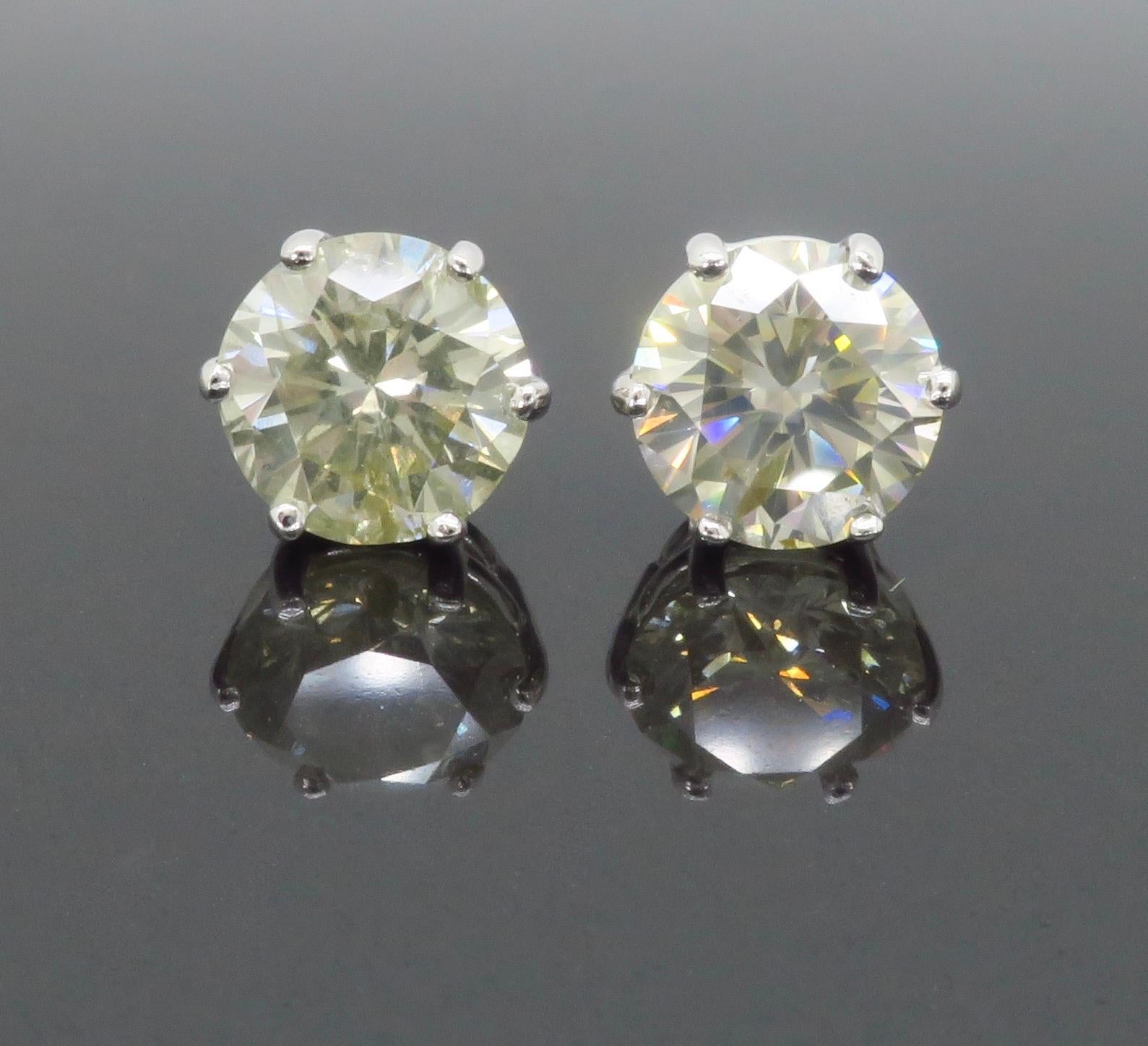 4.02ctw Diamond Stud Earrings in Classic Six Prong Baskets 5