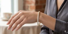 14K Yellow Gold Bangle Bracelet with 4.02ct Round Diamonds, Size 7