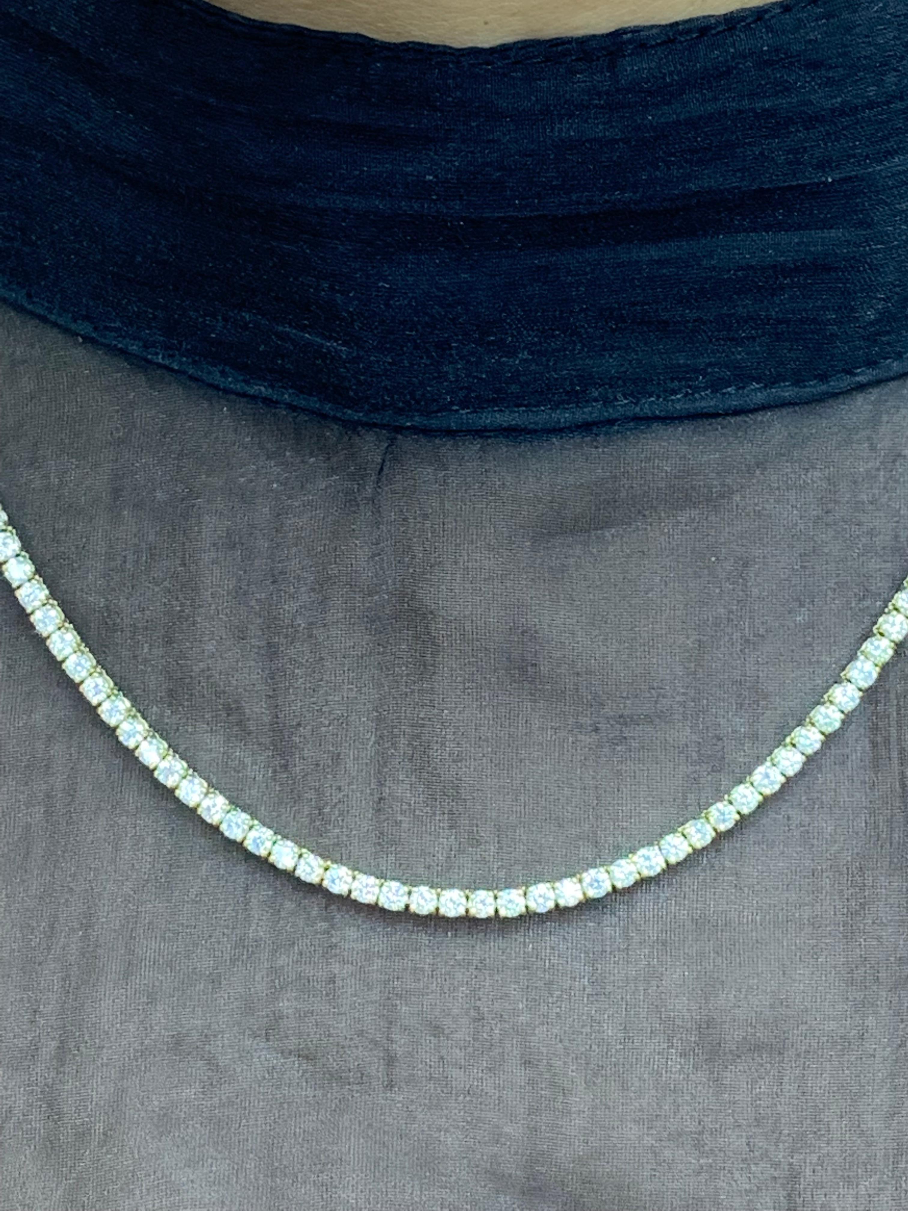 4.03 Carat Brilliant Round Cut Diamond Tennis Necklace in 14K Yellow Gold For Sale 8