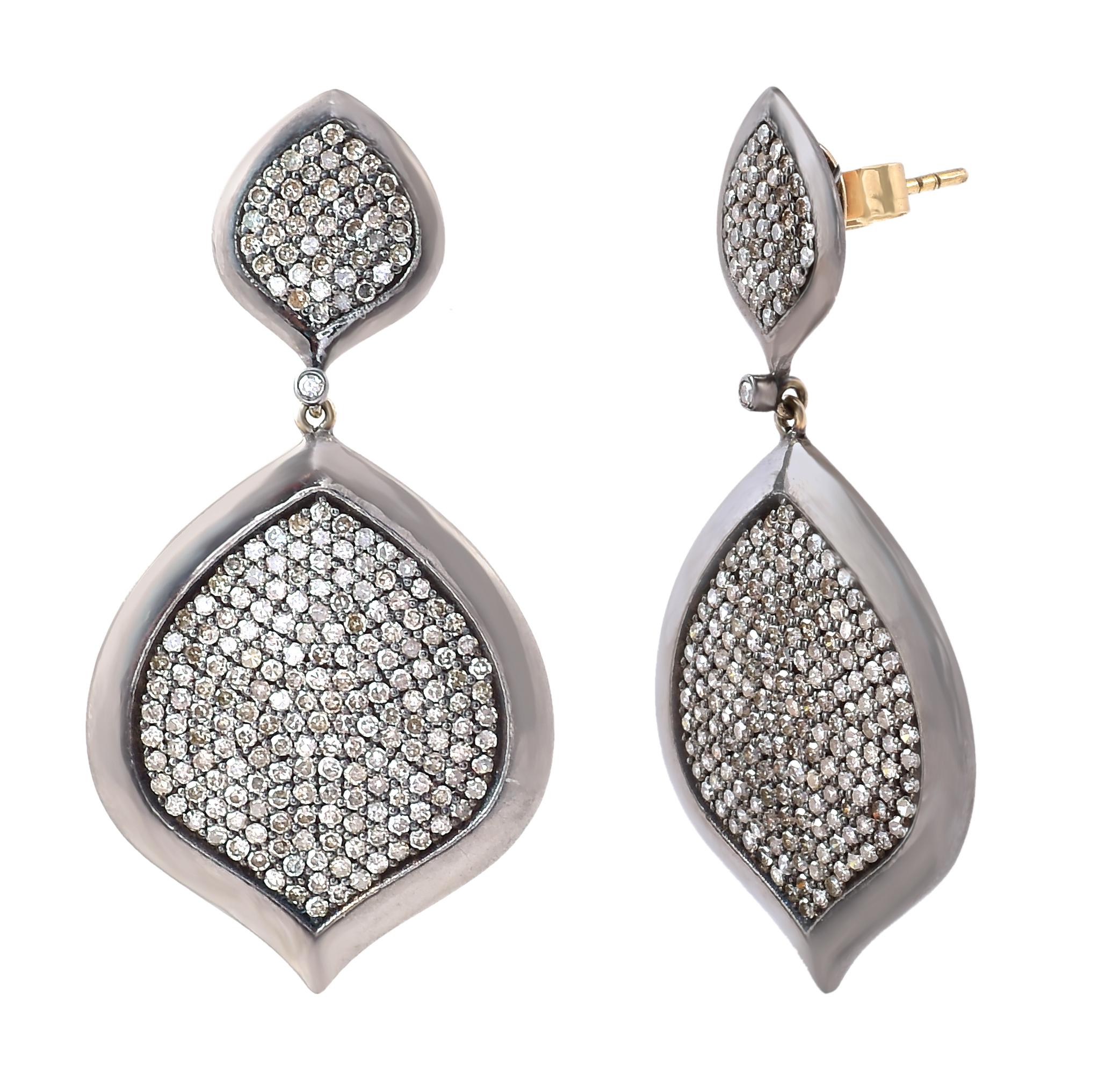 Art Deco 4.03 Carat Diamond Drop Earrings For Sale