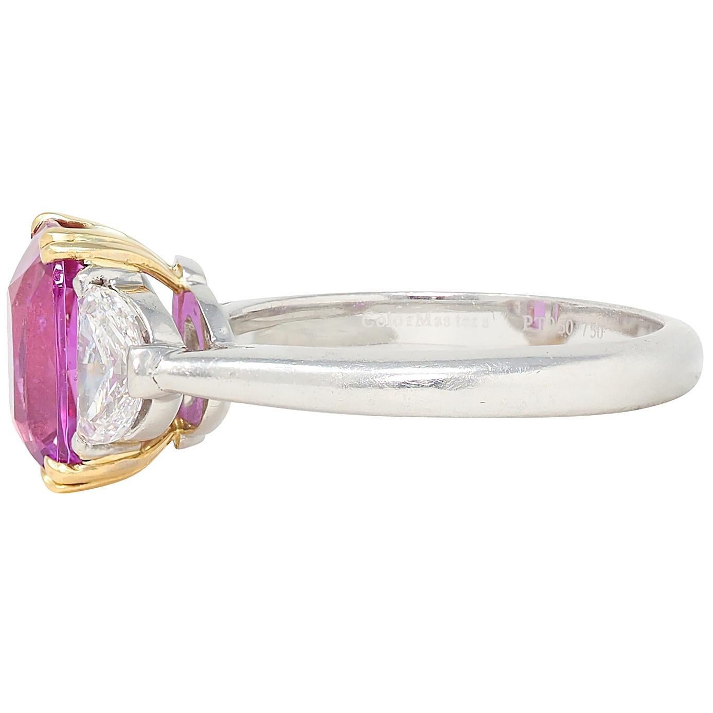 4.03 CTW No Heat Pink Diamond Platinum 18K Gold Three Stone Ring (bague à trois pierres en or) Pour femmes en vente