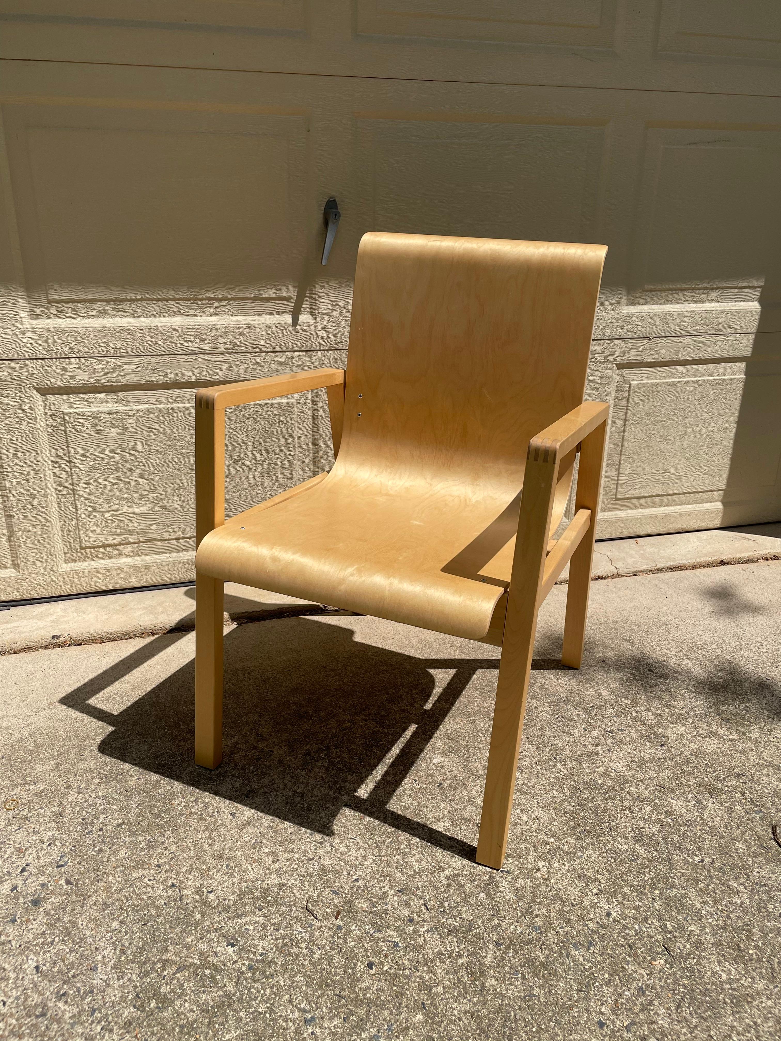 Finnish 403 Hallway Chair for Artek by Alvar Aalto