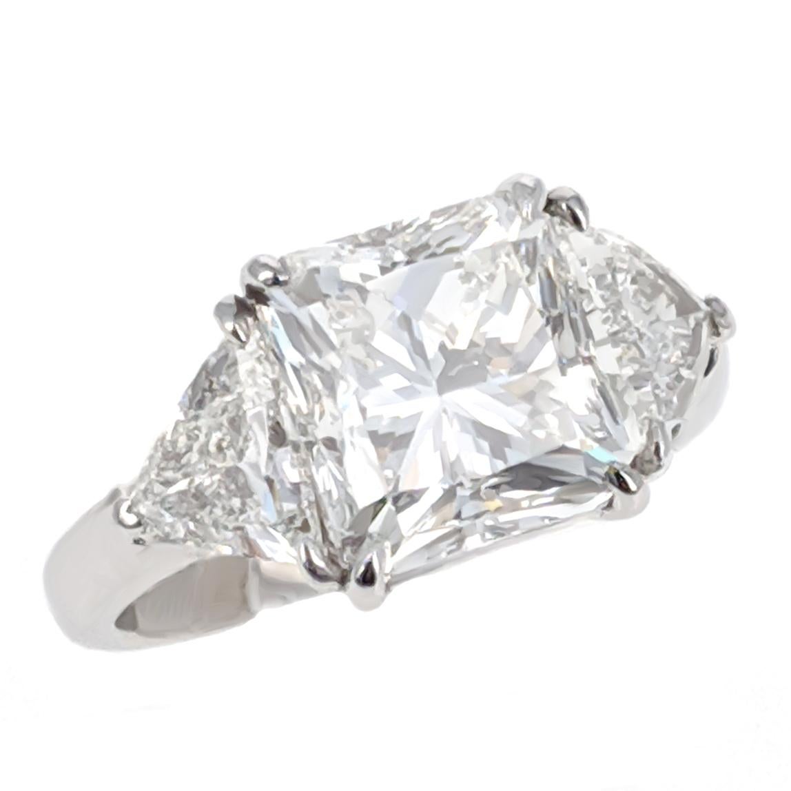 Contemporary 4.03 Carat Radiant Cut Diamond Ring GIA I SI1