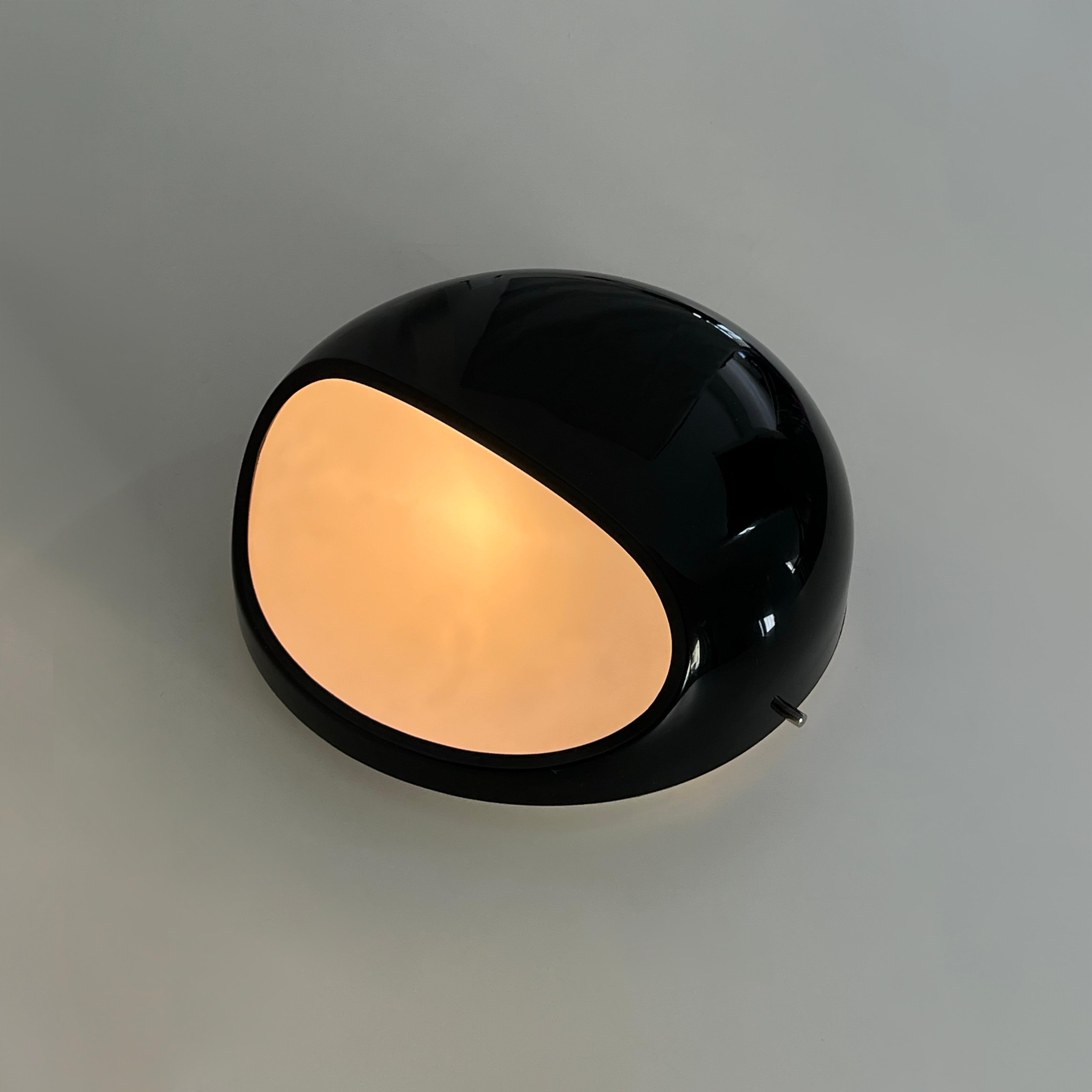 4035 wall lamp by Gerd Lange for Kartell, Italy, 1969 In Good Condition For Sale In Milano, IT