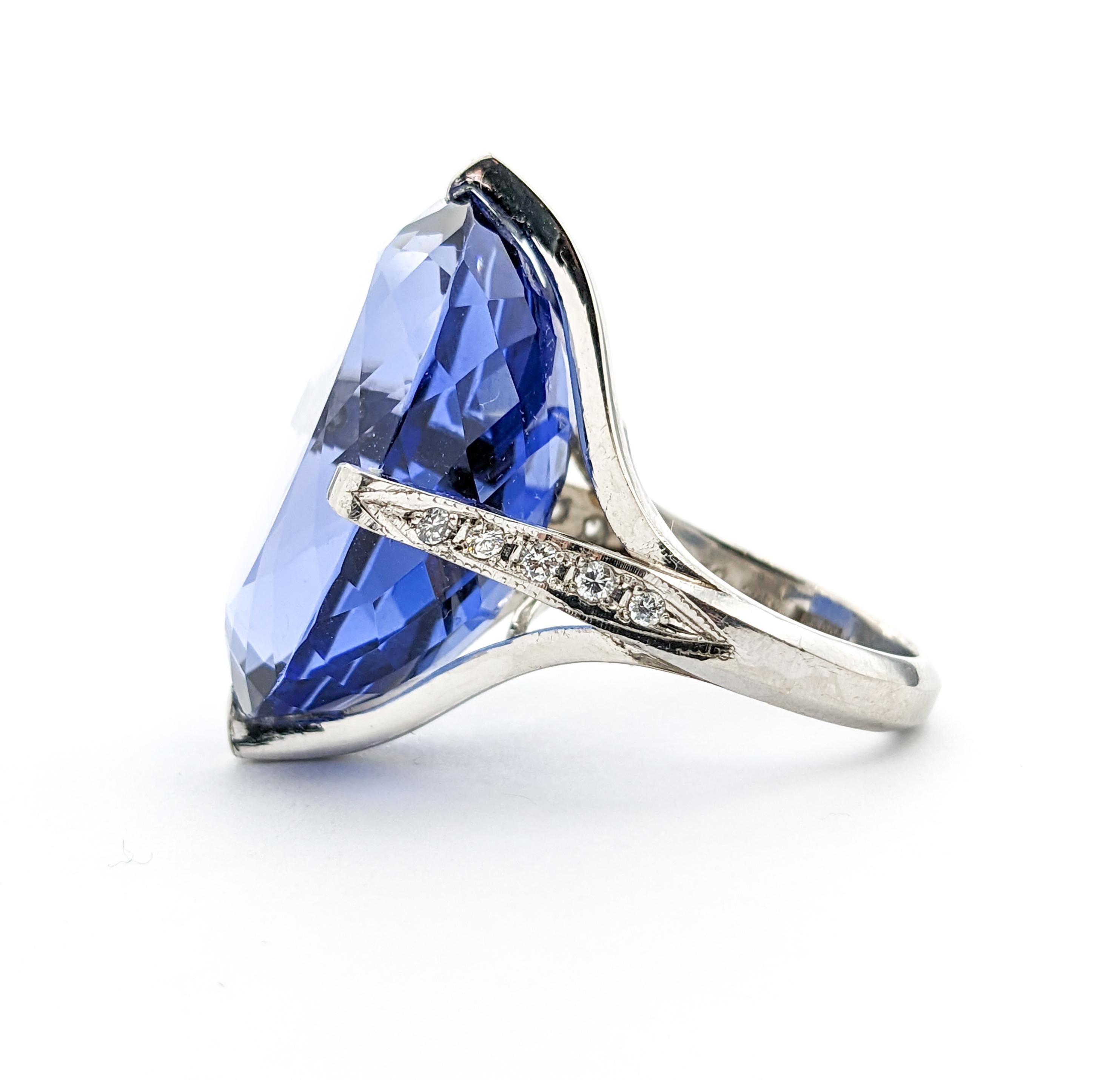 40.35ct Glass centerpiece & .20ctw Diamonds Ring In Platinum For Sale 3