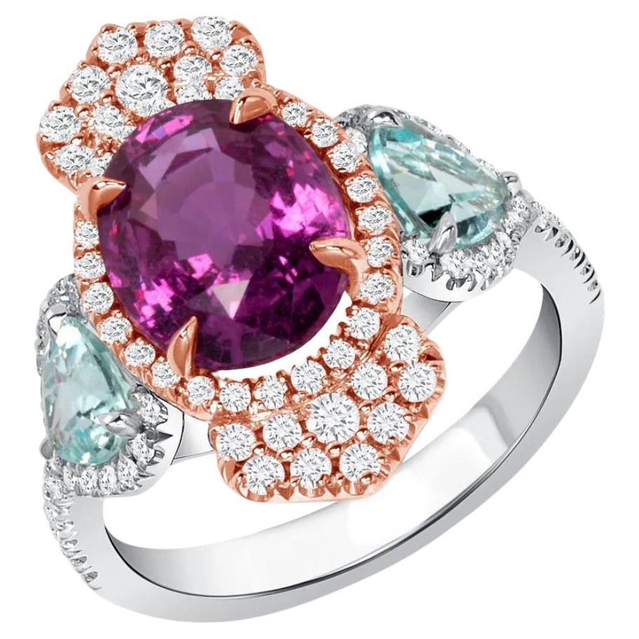 4.03ct Boysenberry Sapphire and Mozambique Paraiba ring. GIA certified. For Sale