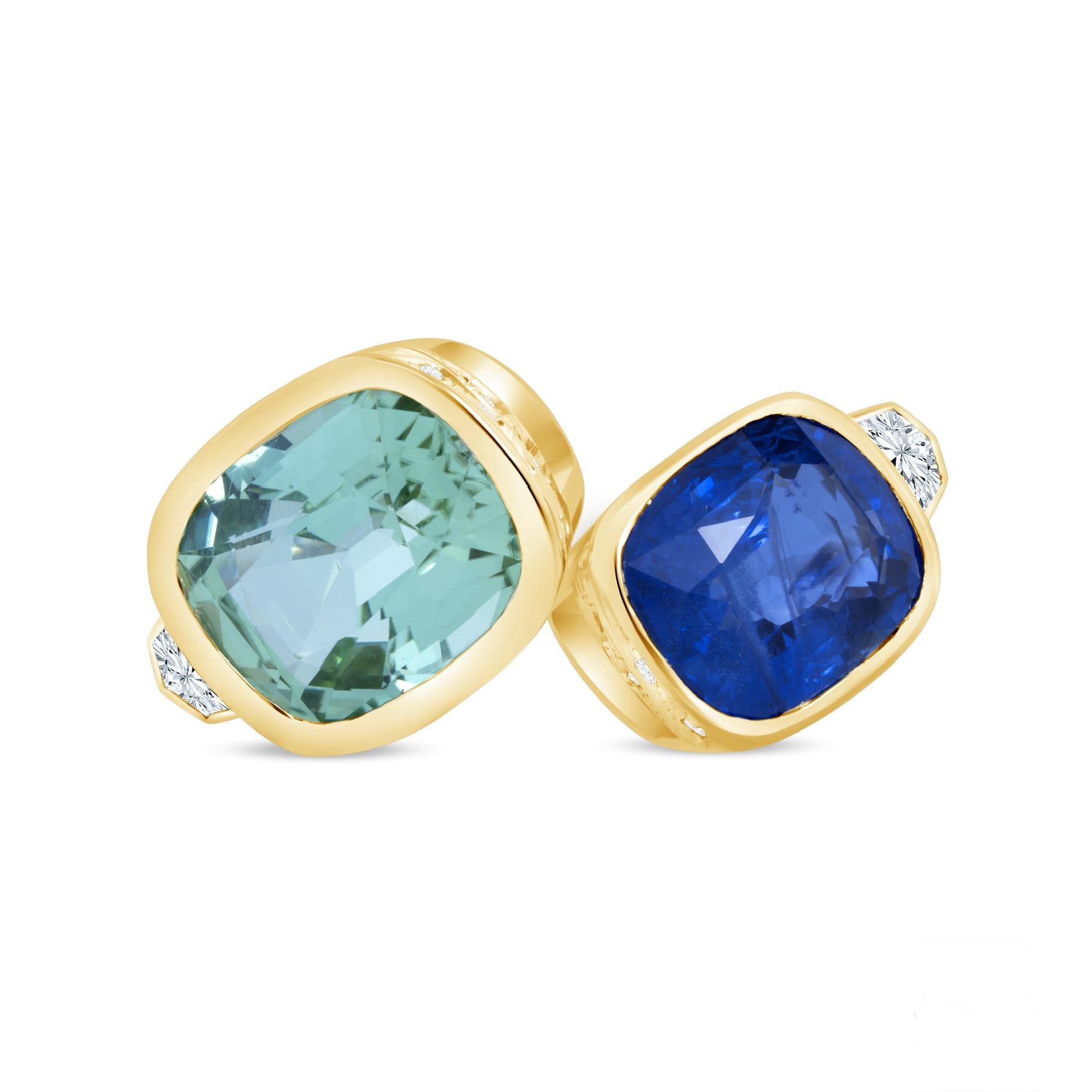 Modern 4.03ct Ceylon Sapphire and 5.07ct Afghan Tourmaline, cushion-cut bypass ring. For Sale