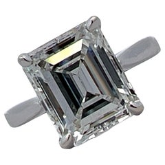 Bague de fiançailles solitaire en diamant taille émeraude de 4,04 carats certifié GIA F/VS1, 18kwg