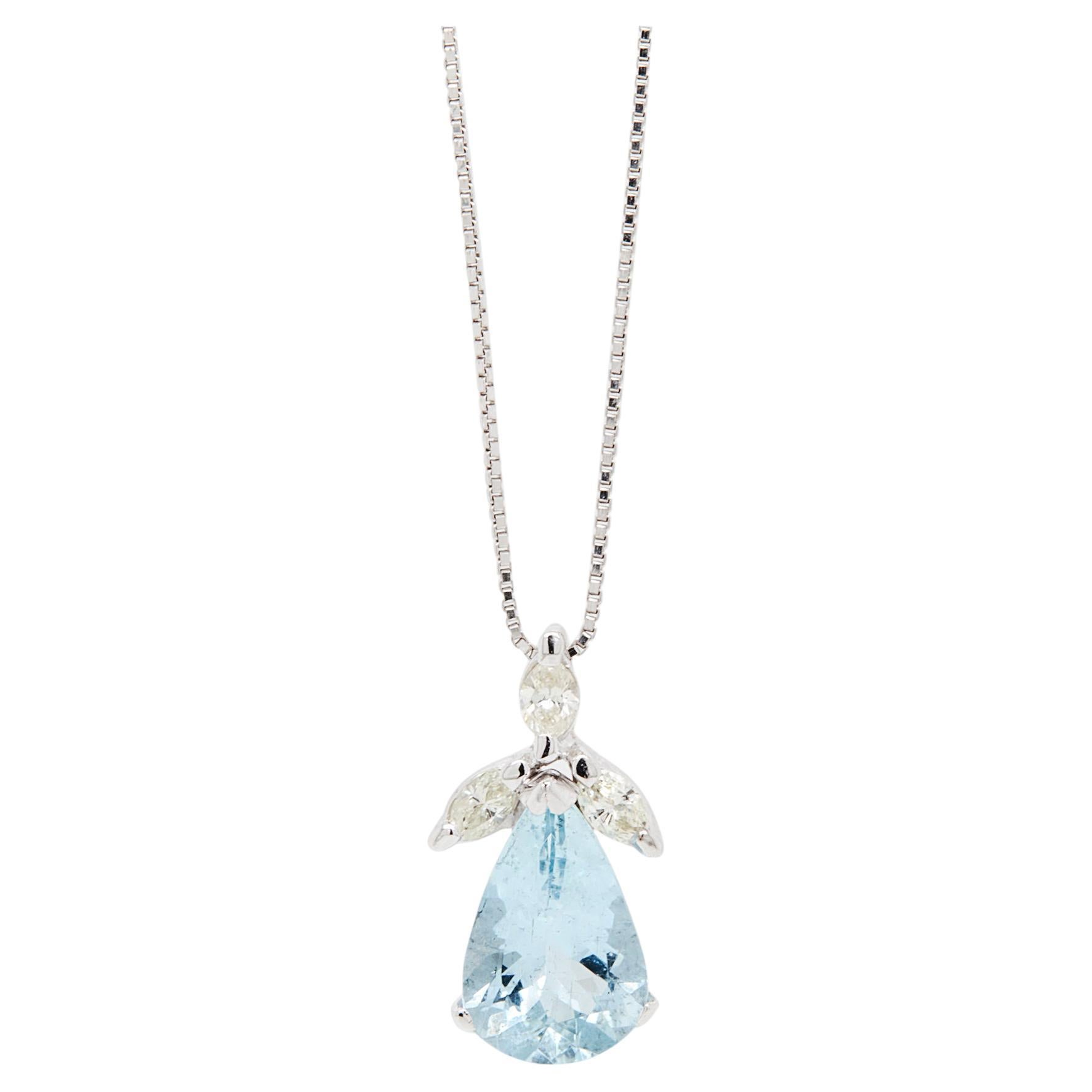 4.04 Carat Pear Shape Aquamarine & Marquise Diamond 18K White Gold Drop Pendant For Sale