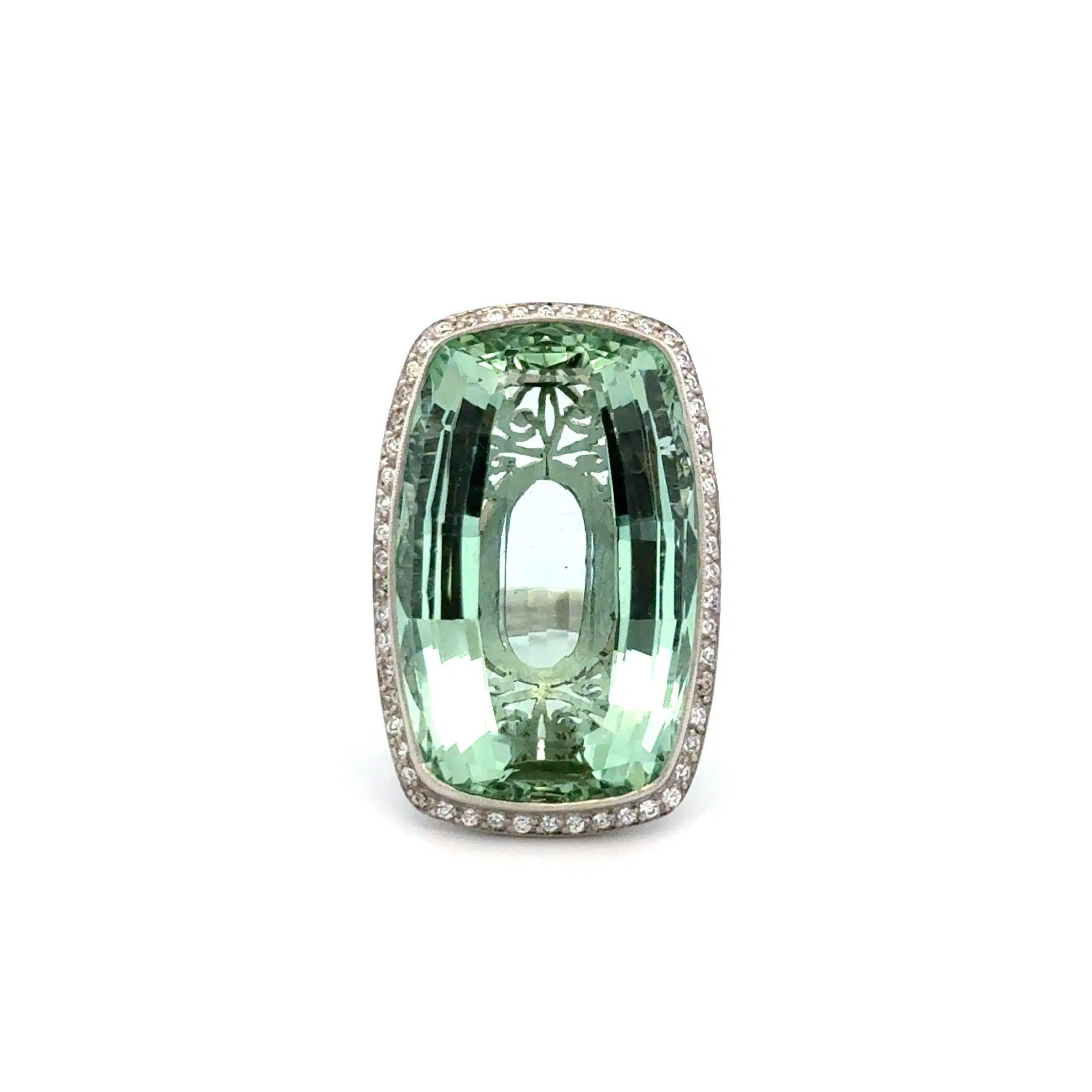 Taille coussin 40.42 Carat Rectangular Cushion Green Aquamarine and OEC Diamond Platinum Ring en vente