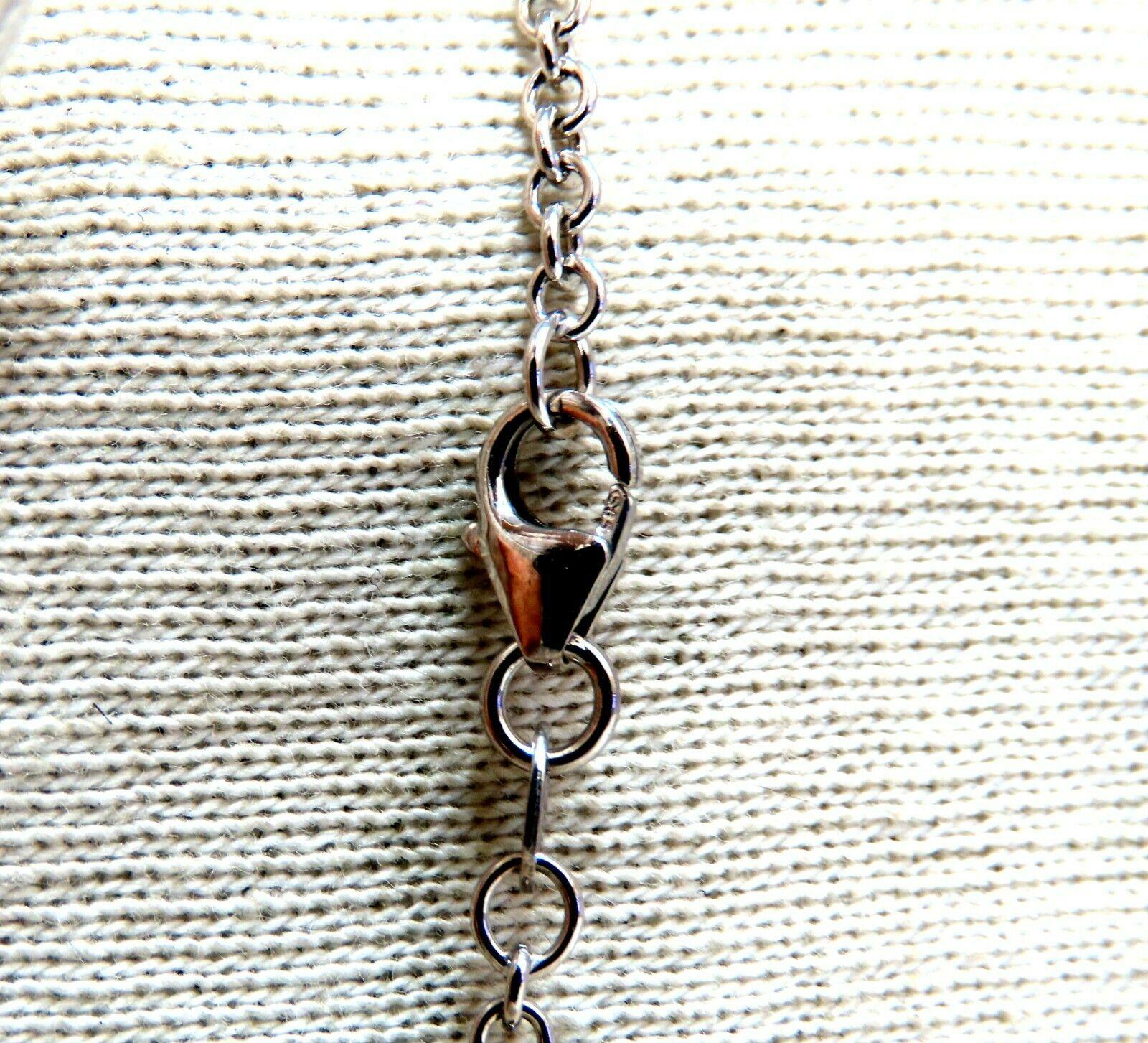 Collier pendentif en or 14 carats avec diamants et émeraudes naturelles de 4,04 carats en vente 1