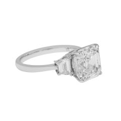 4.05 Carat Asscher Diamond Ring Brilliant White 18K Gold Effortless Elegance