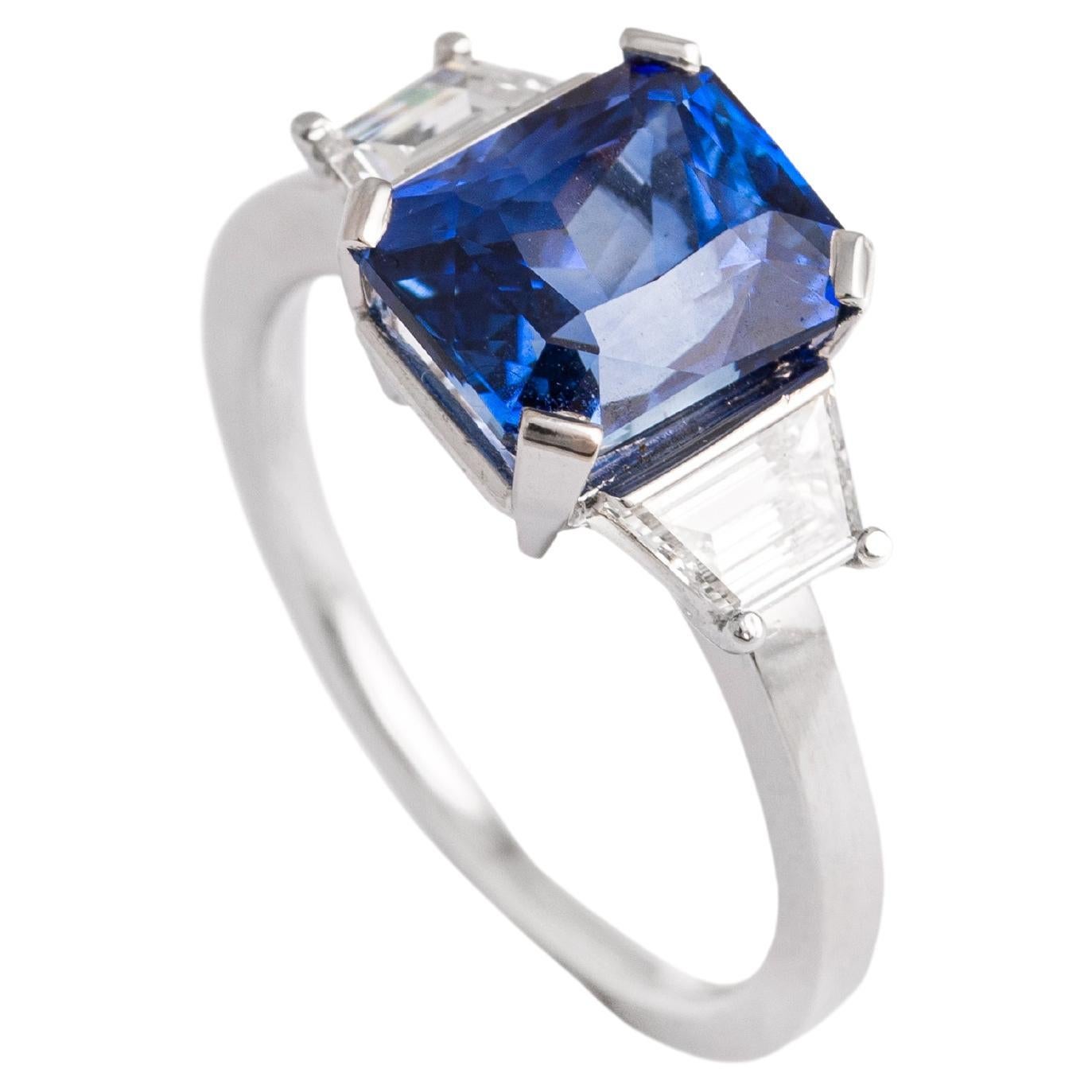 4.05 Carat Blue Sapphire White Gold Ring For Sale