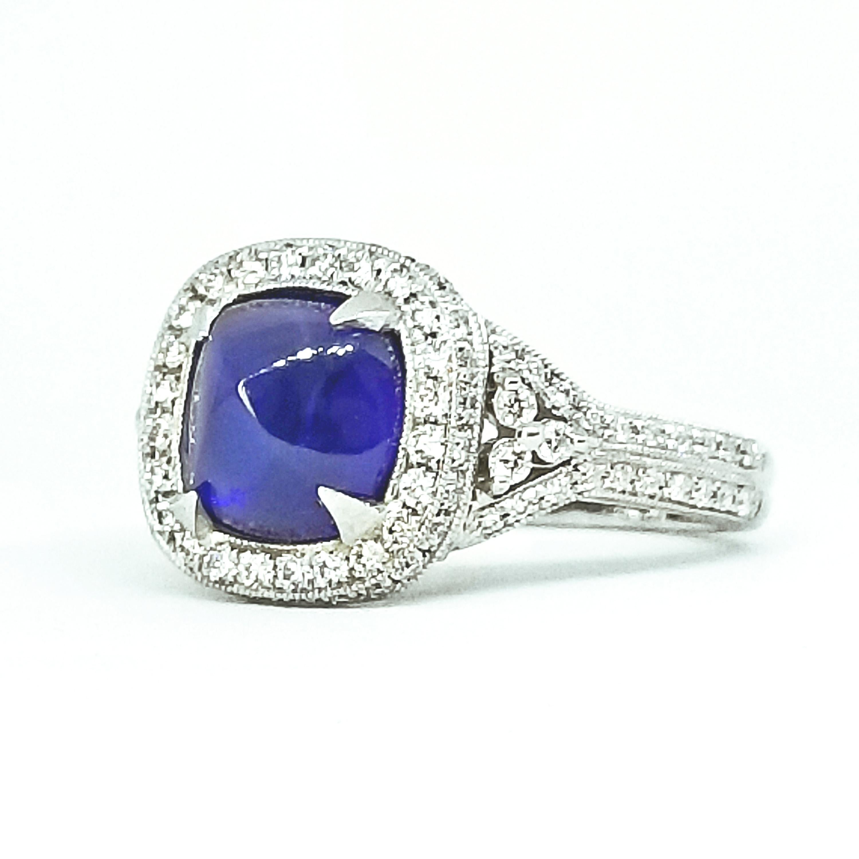 4.05 Carat Blue Sugarloaf Cushion Sapphire Diamond Deco Style Ring White Gold For Sale 2