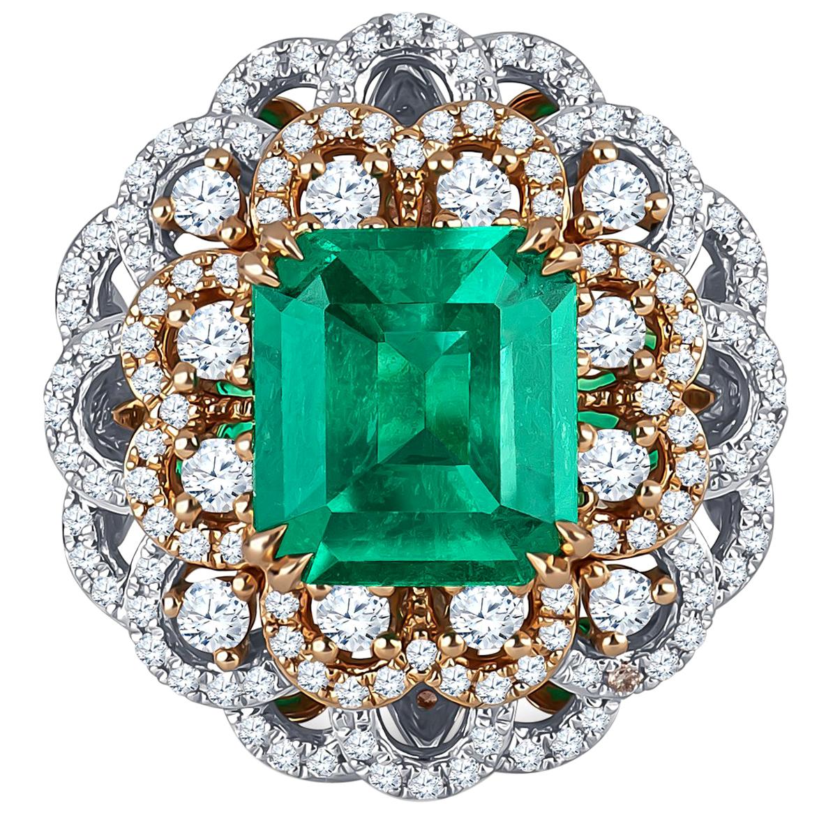 4.05 Carat Colombian Emerald GIA, 1.27 Carat Diamonds, Cocktail Ring