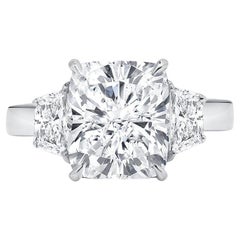 4.05 Carat Cushion Diamond Ring Brilliant White SI 18K Gold Modern Nobility