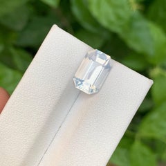 4,05 Karat Natürlicher Mondstein Smaragdschliff Afrikanischer Edelstein, lose facettiert