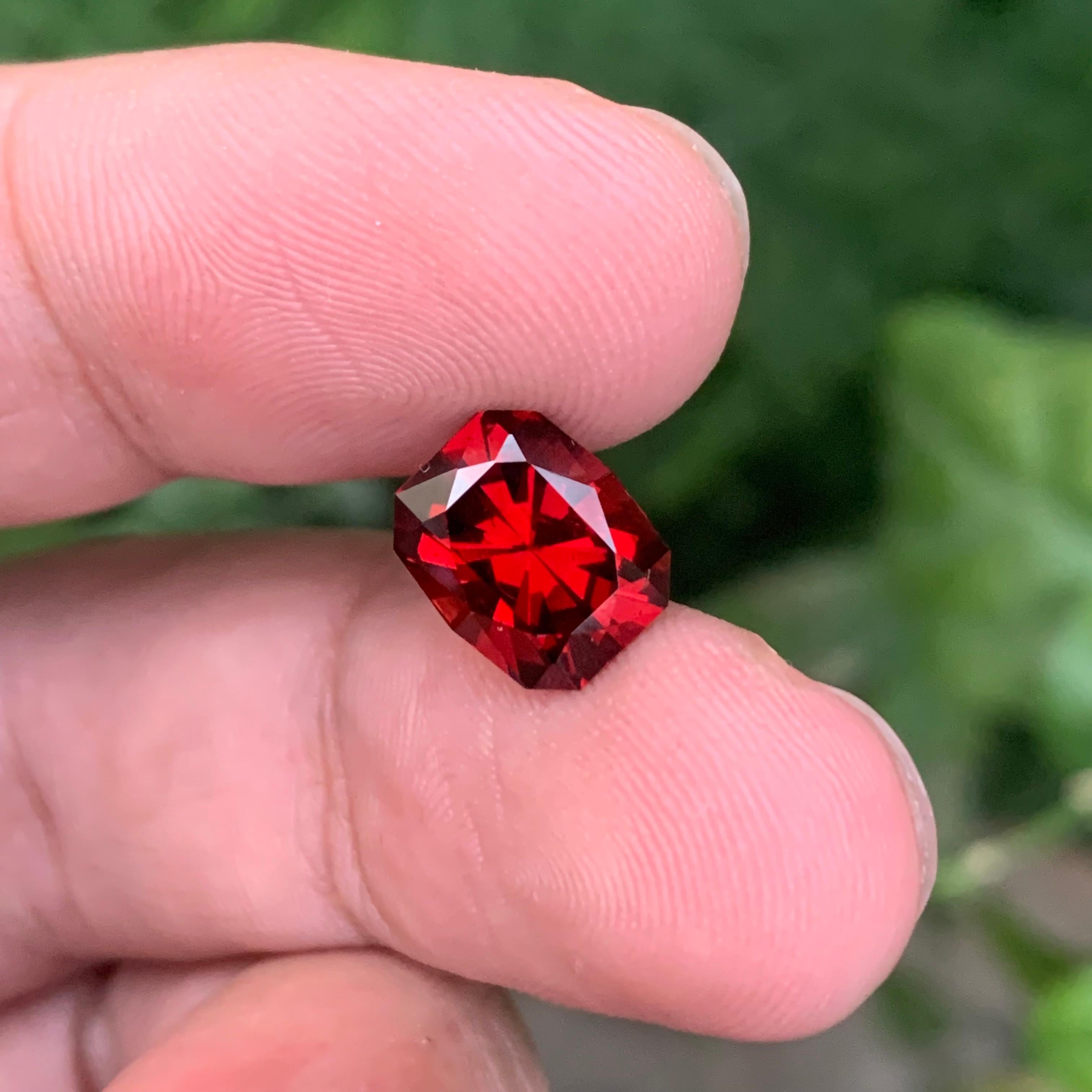 da uomo o donna 4,05 carati di granato rodolite naturale sfuso con taglio poligonale in vendita