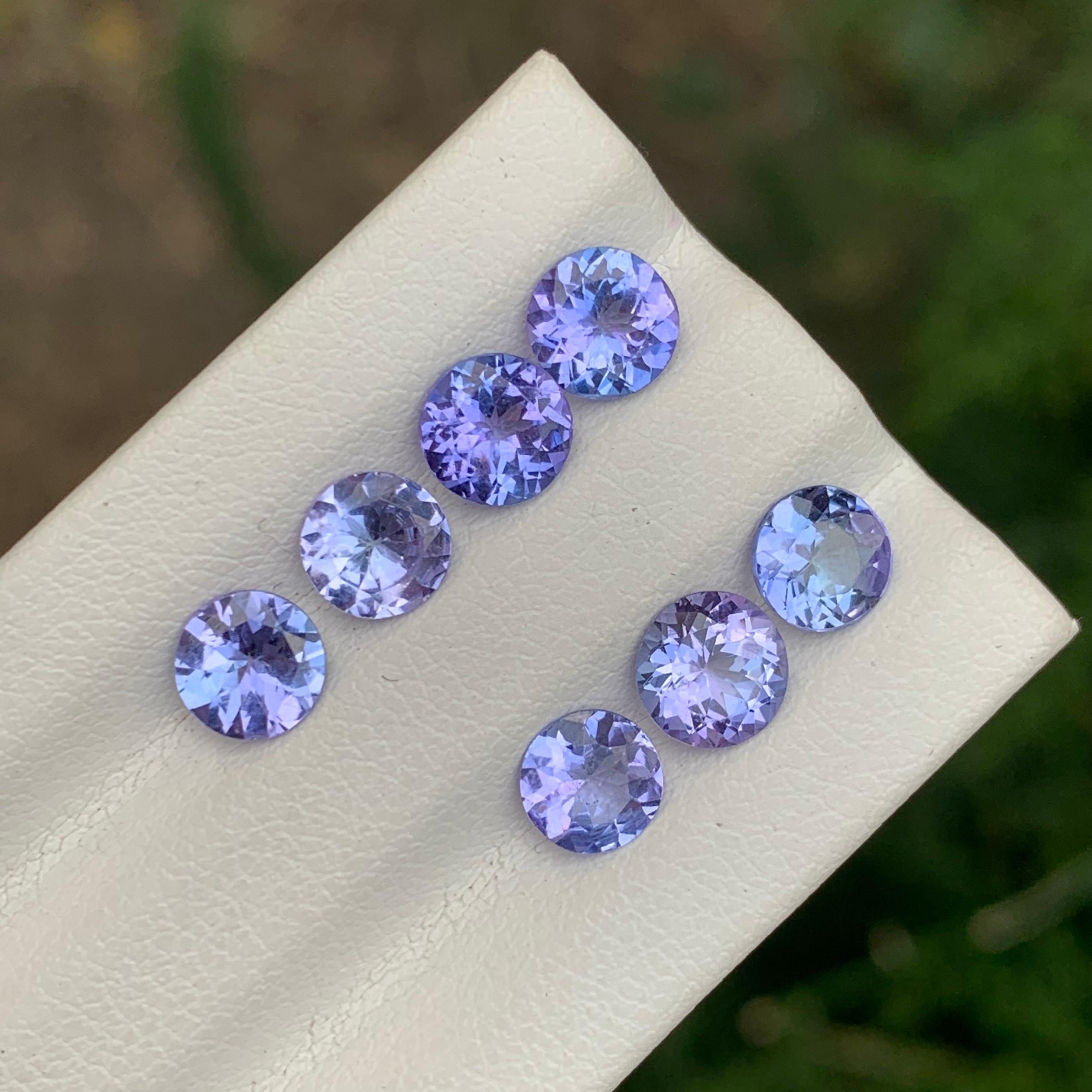 4.05 Carat Natural Loose Tanzanite Lot For Jewellery Making For Sale 4