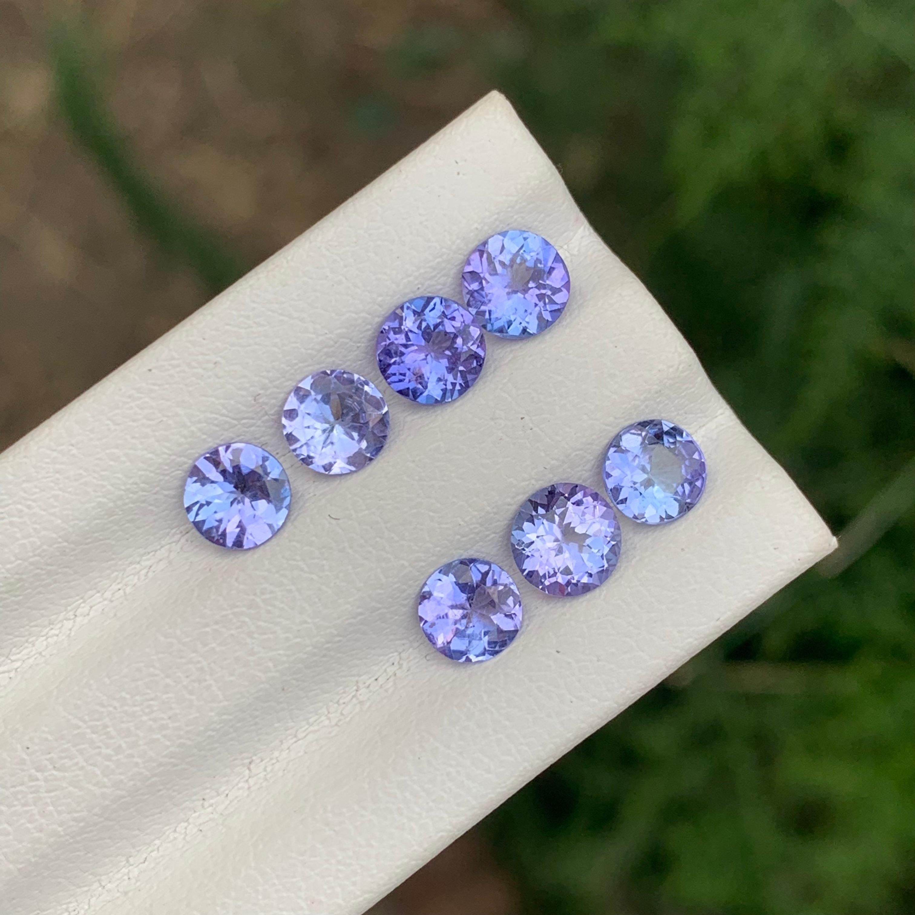 4.05 Carat Natural Loose Tanzanite Lot For Jewellery Making For Sale 1
