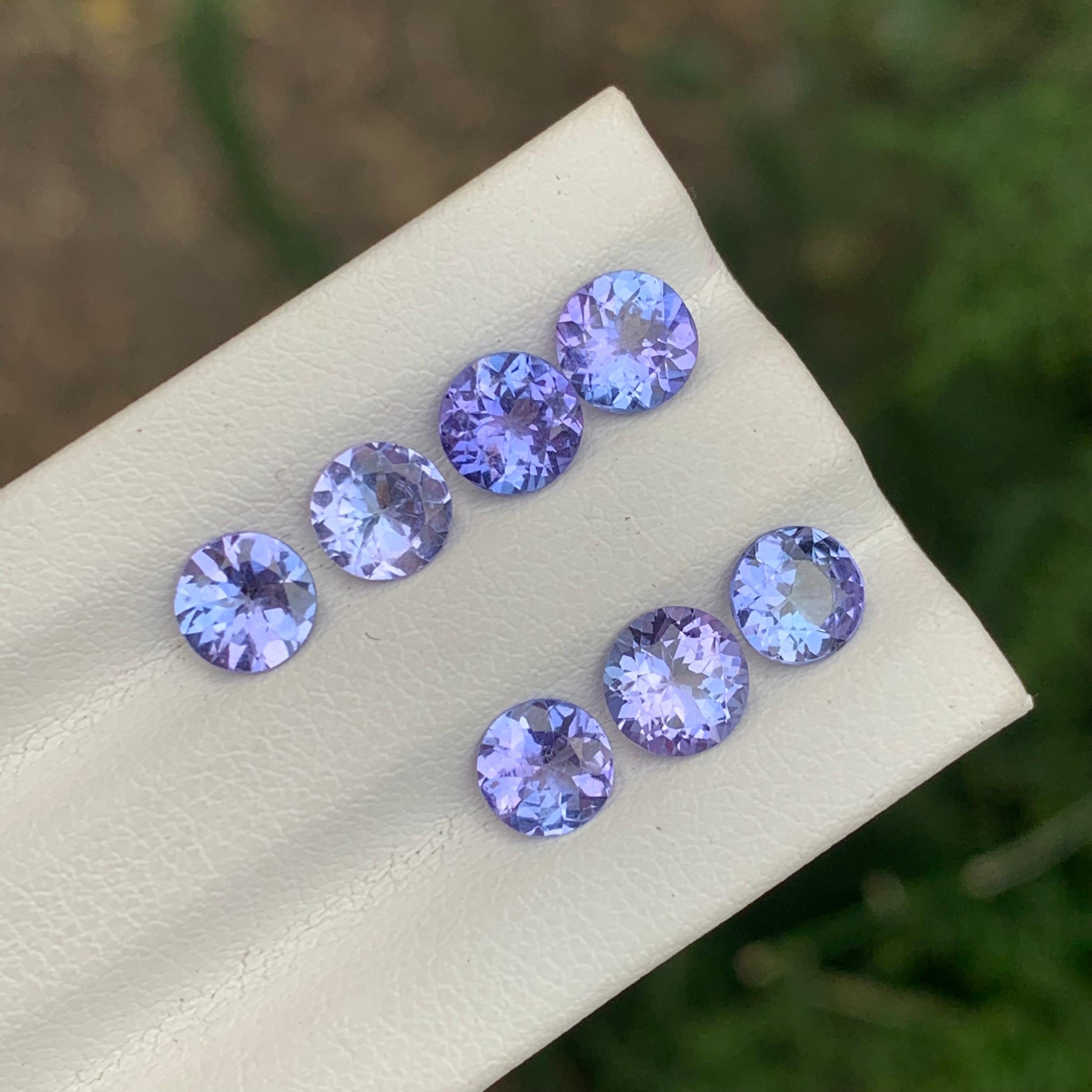4.05 Carat Natural Loose Tanzanite Lot For Jewellery Making For Sale 2