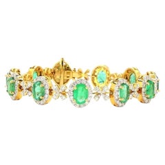 Bracciale in oro smeraldo con diamante rotondo a taglio brillante da 4,05 carati