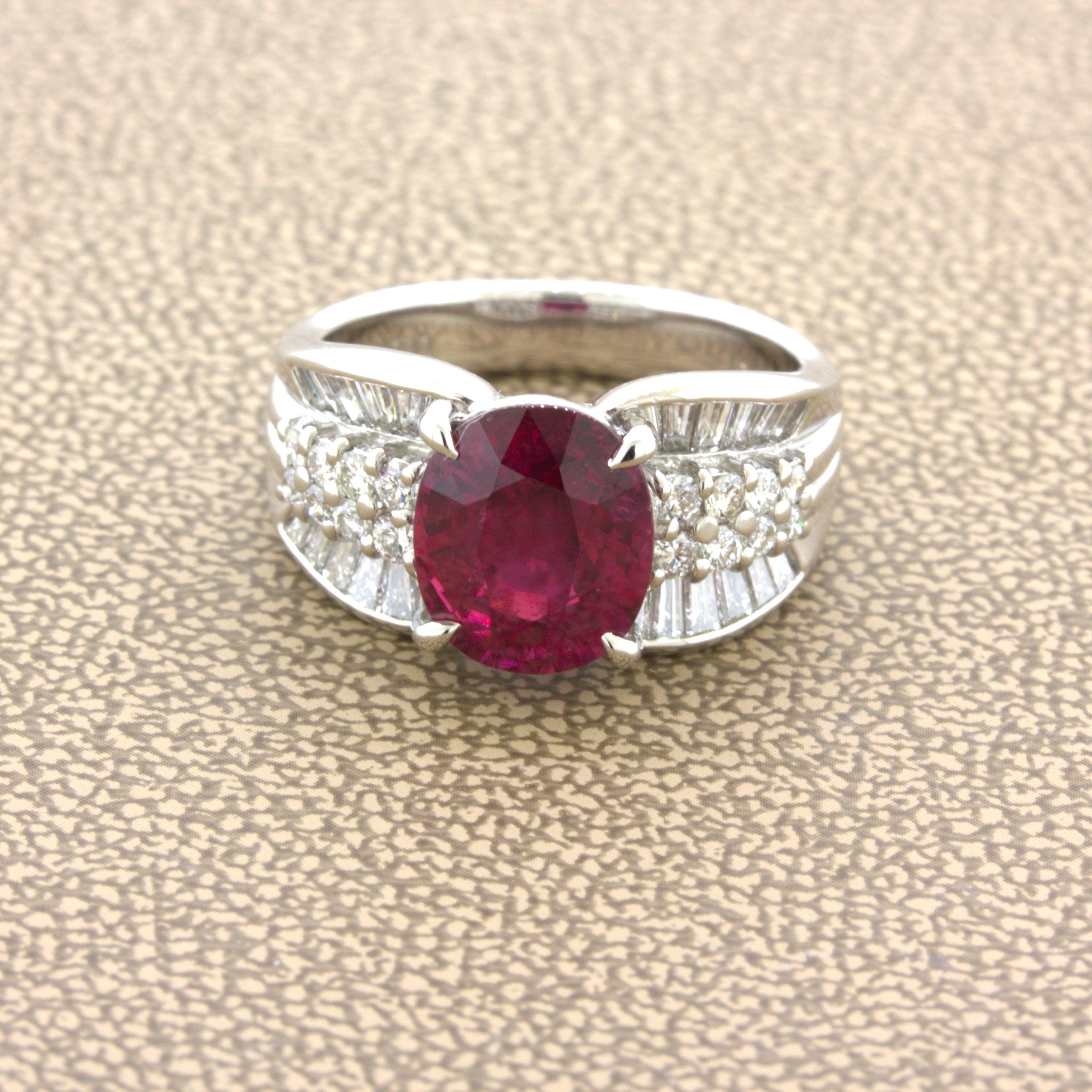 A fine and very rare gem ruby takes center stage. Rubies of fine quality are very difficult to source. Even stones weighing 1-2 carats with fine quality can be a challenge for collectors to find. Here we have a 4.05 carat ruby with fantastic