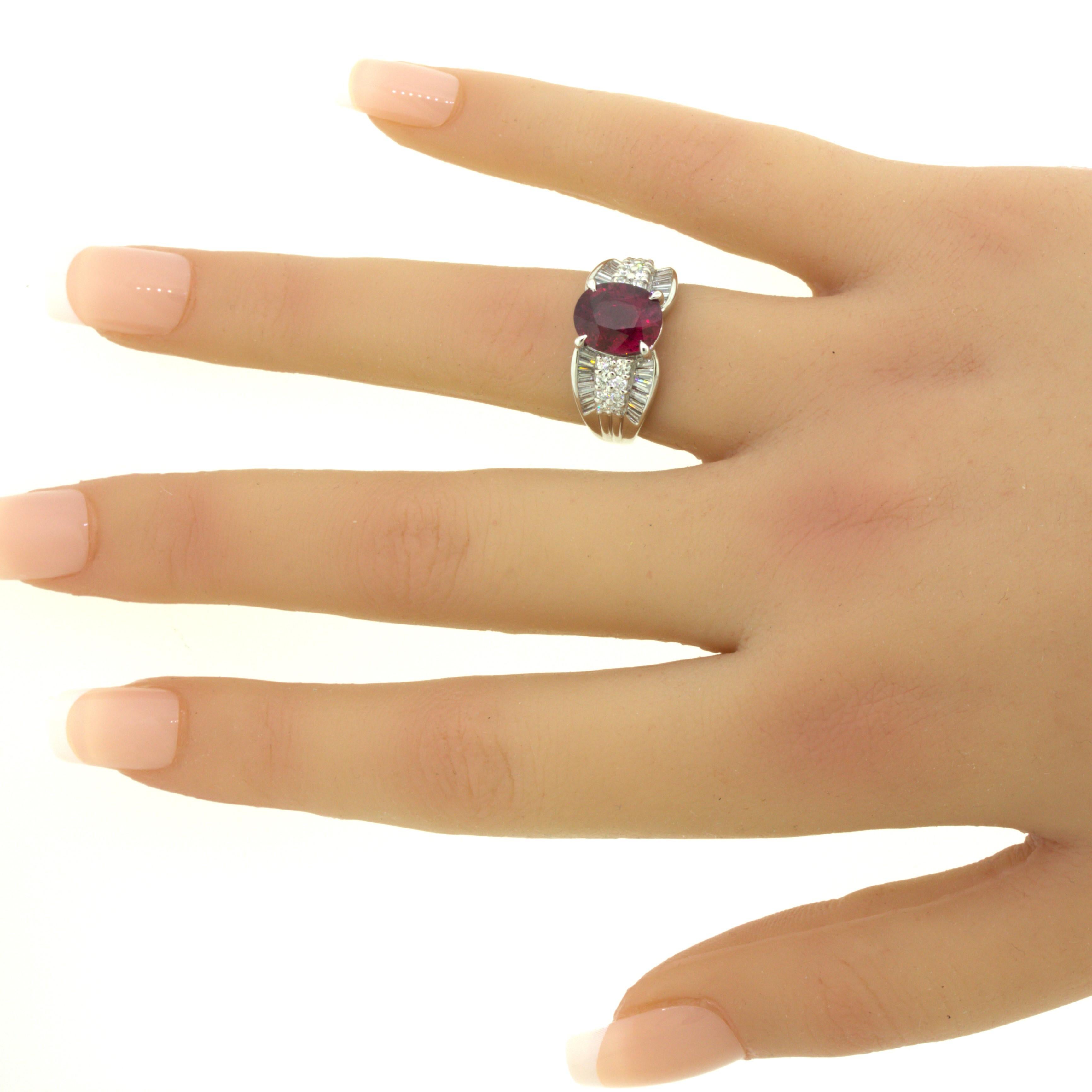 4.05 Carat Ruby Diamond Platinum Ring, GIA Certified For Sale 2
