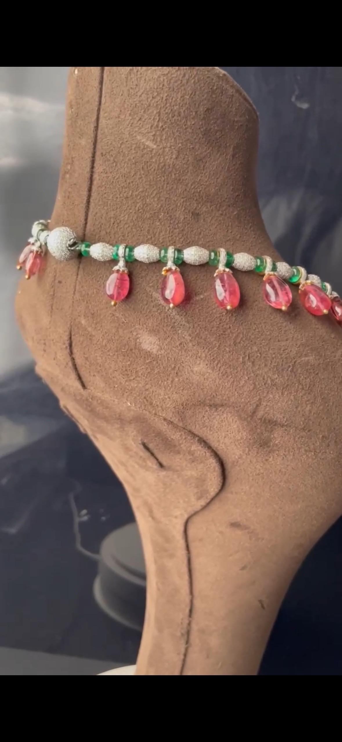405 carats 14k Gold Emerald tourmaline Diamond Necklace For Sale 2