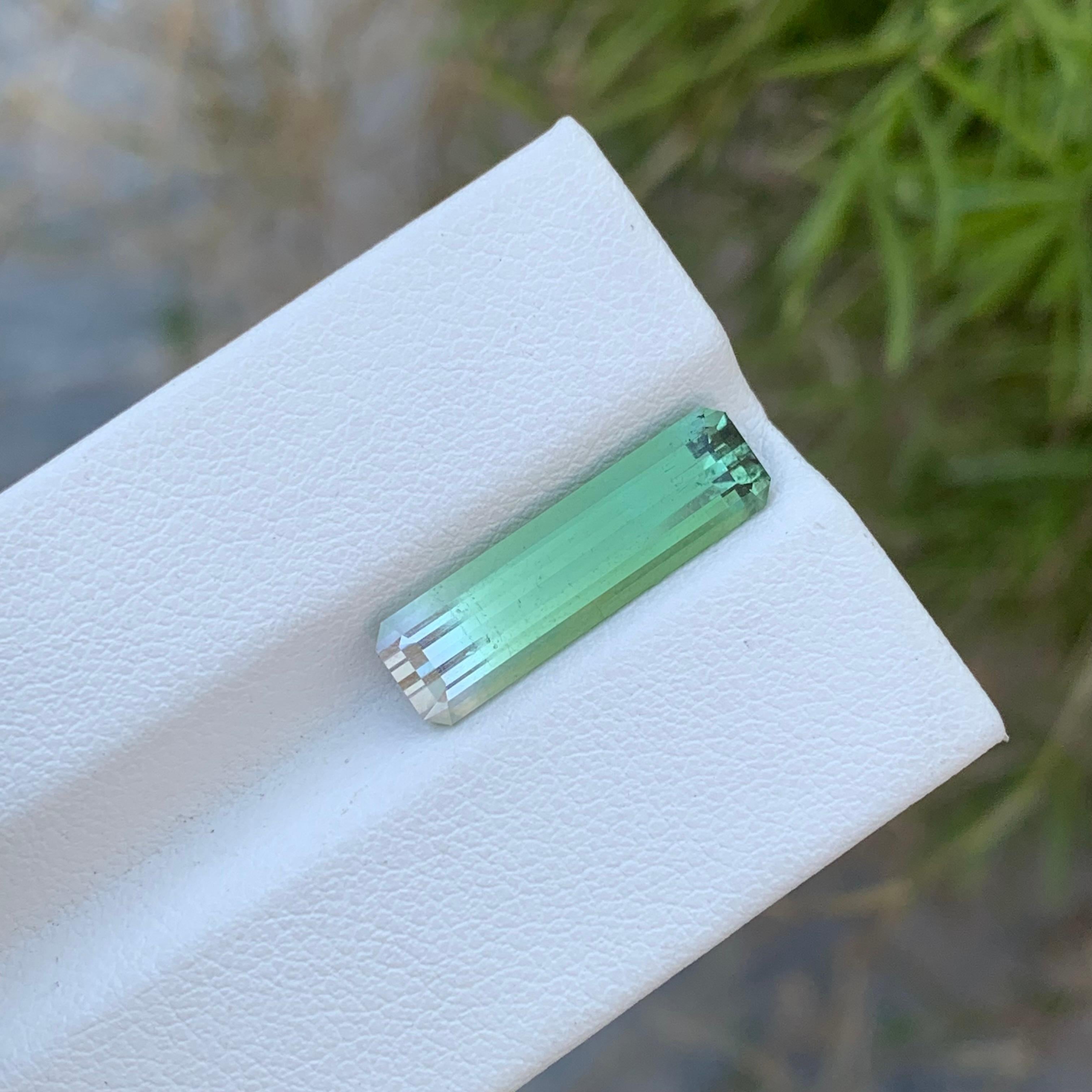 Women's or Men's 4.05 Carats Natural Loose Long Emerald Shape Bi colour Tourmaline Gem For Ring  For Sale