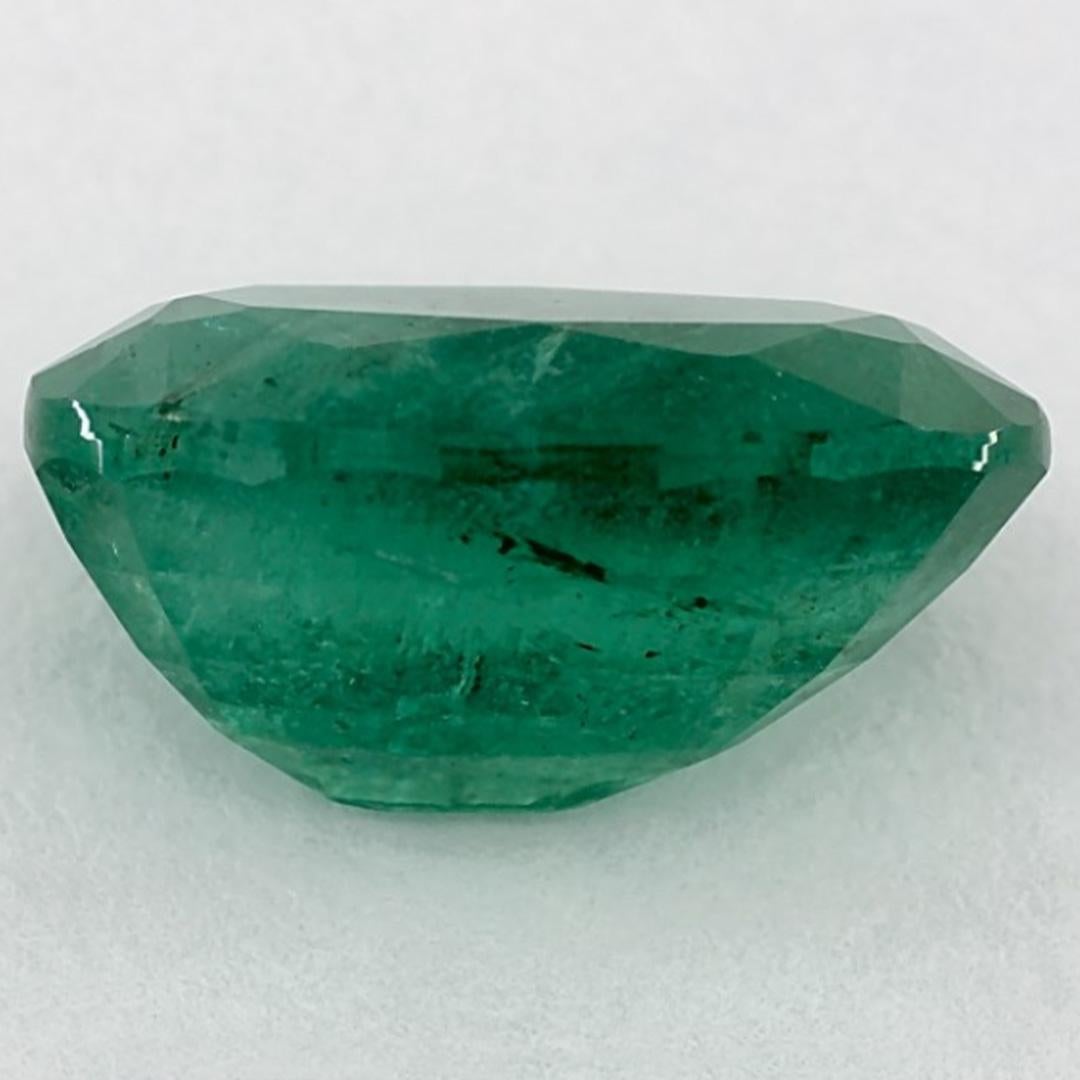 4.05 Ct Emerald Oval Loose Gemstone In New Condition For Sale In Fort Lee, NJ