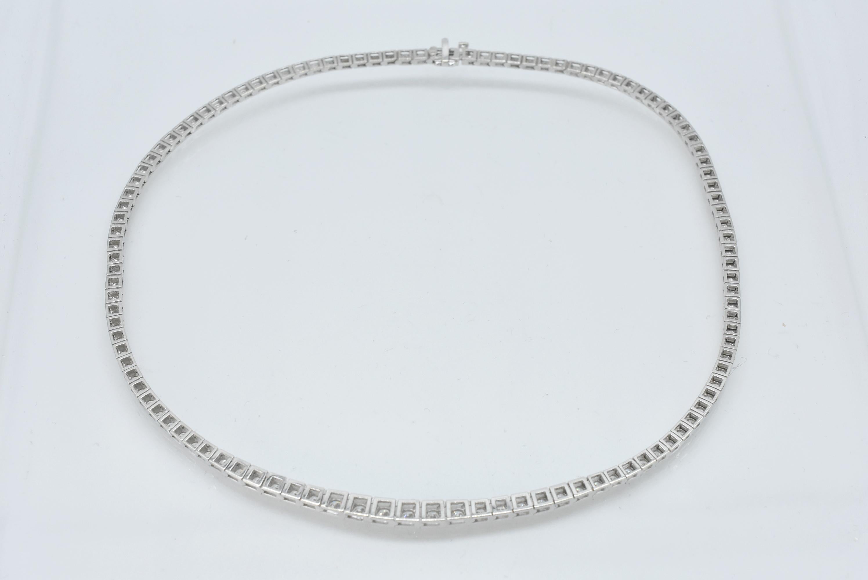 4.05cttw Diamond and White Gold Necklace For Sale 1