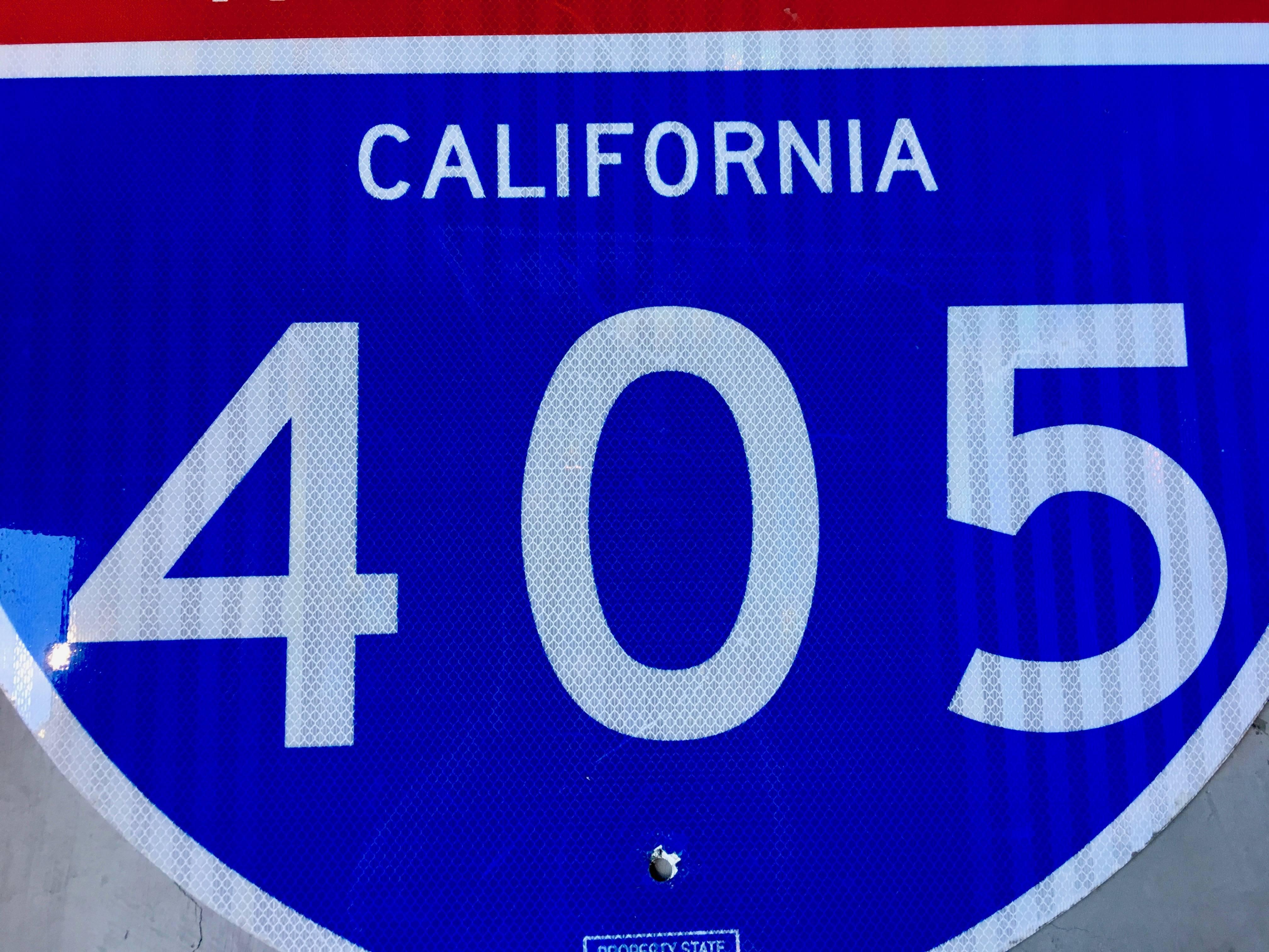 405 freeway signs